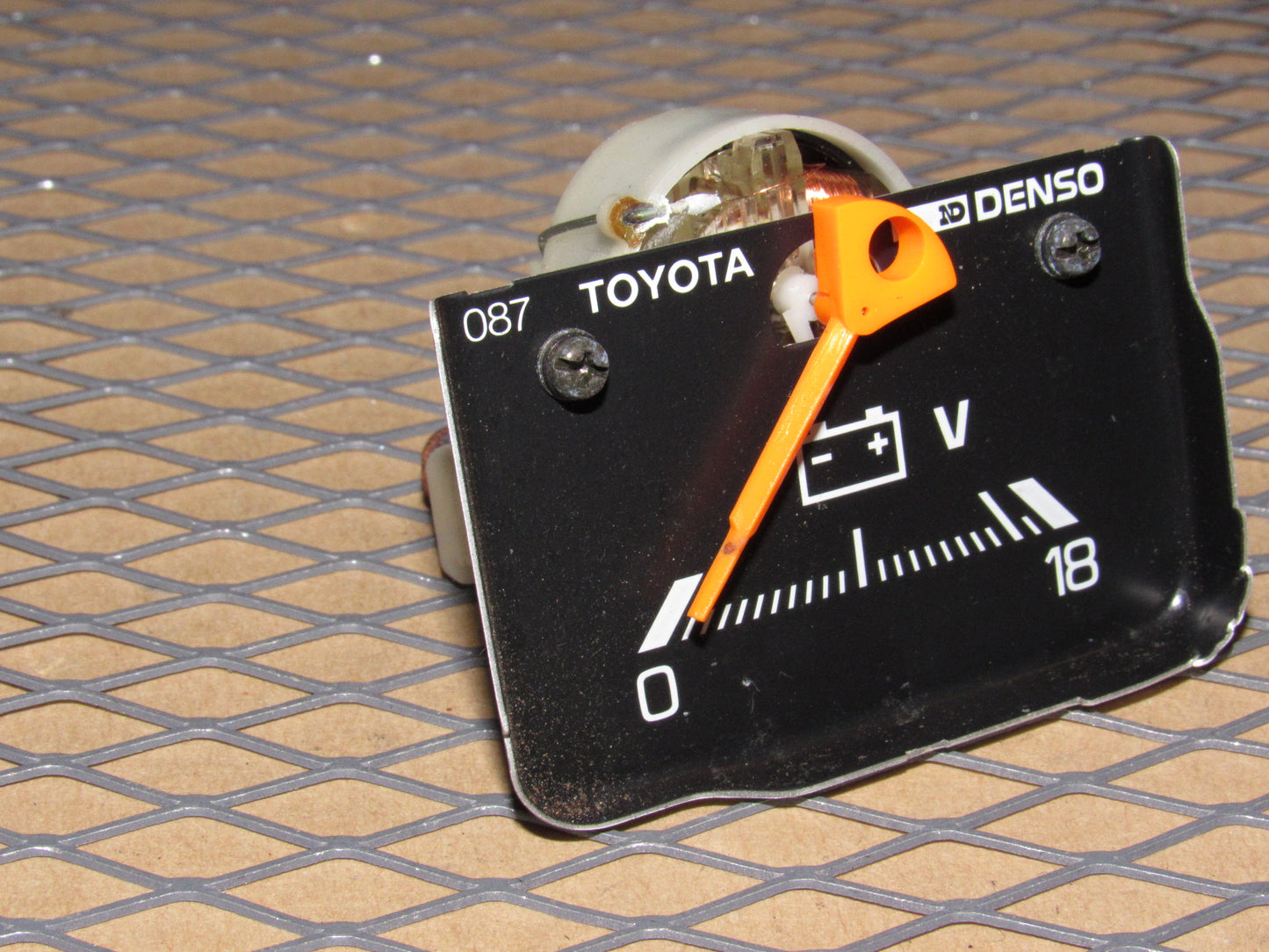 87 88 89 Toyota MR2 OEM Speedometer Instrument Cluster Battery Voltage Meter Gauge