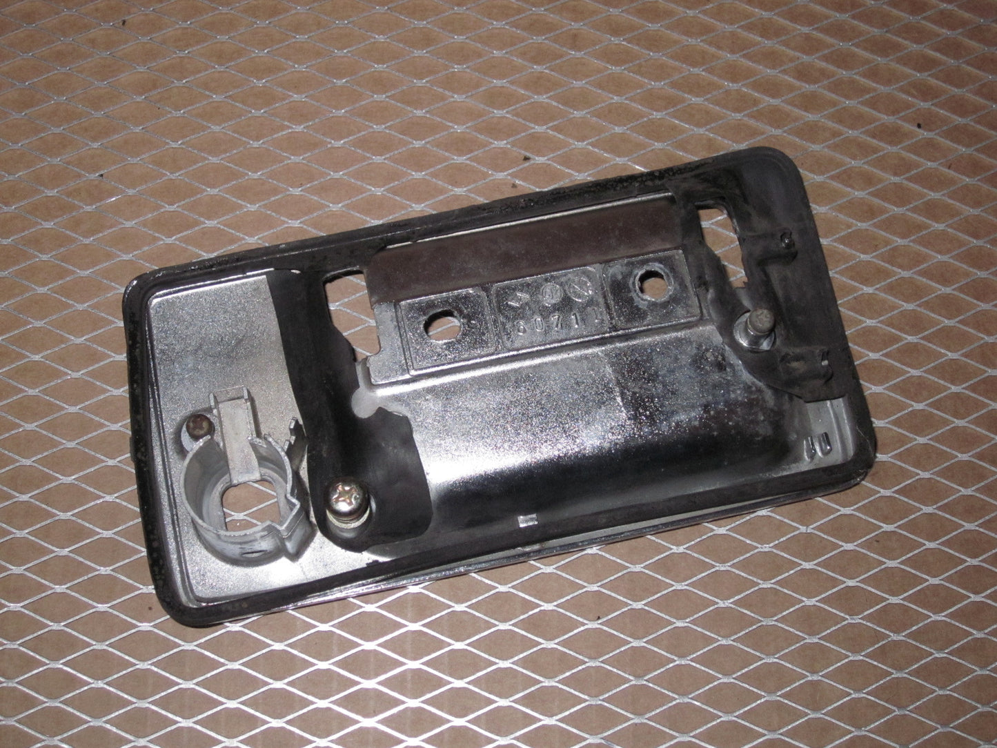 84 85 86 Nissan 300zx OEM Exterior Outer Door Handle Housing Left