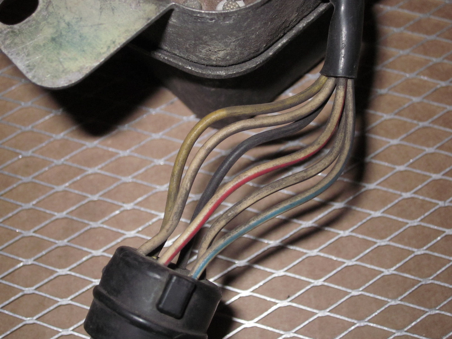1974 Datsun 260z OEM Alternator Voltage Regulator 30 513