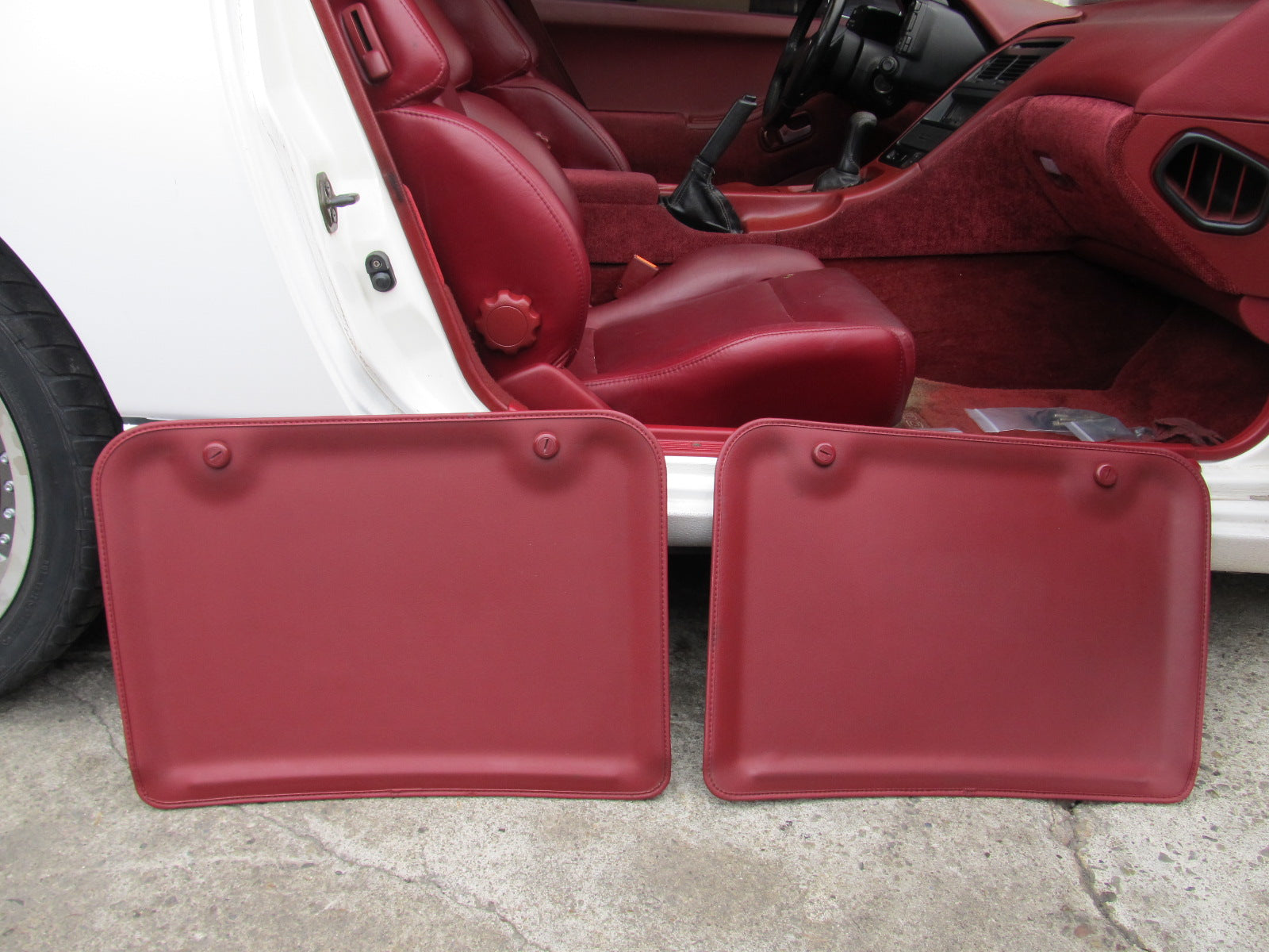 90 91 92 93 94 95 96 Nissan 300zx T-Top Cover – Autopartone