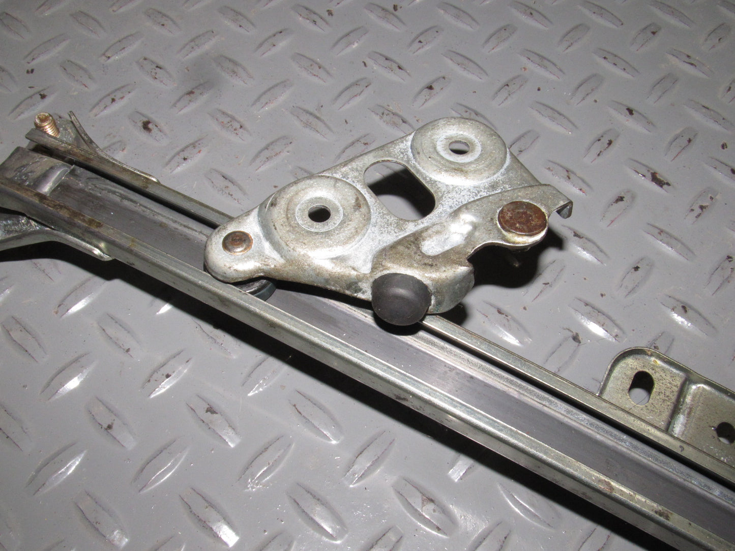 91 92 93 94 95 Toyota MR2 OEM Window Regulator Roller Bracket Stopper - Right