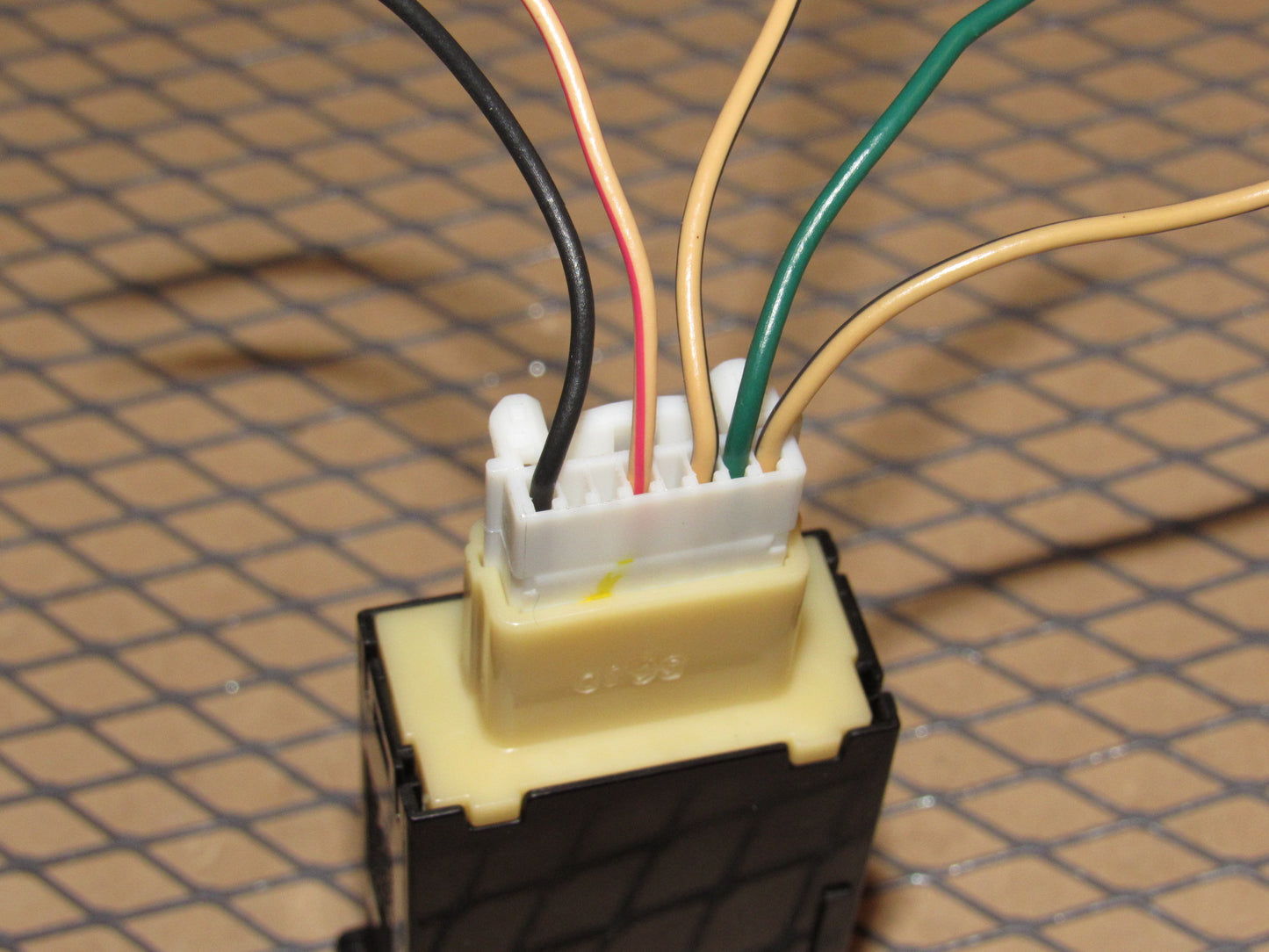 03-08 Toyota Corolla OEM illumination Dimmer Light Switch Pigtail Harness Connector