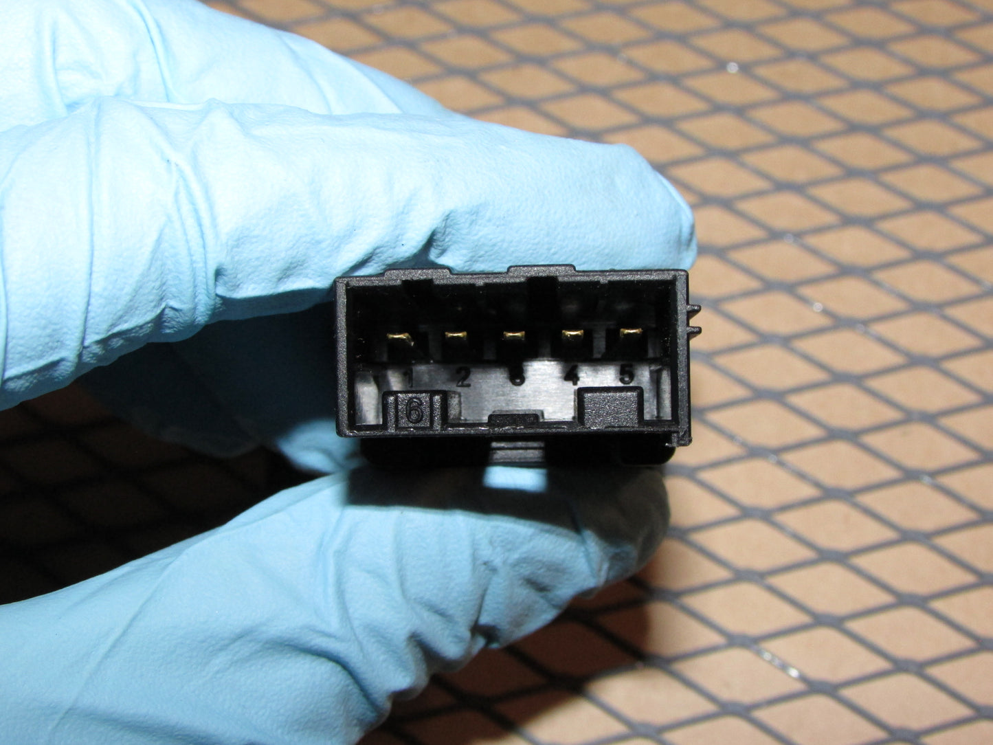 02 03 Land Rover Freelander OEM Fog Light Switch