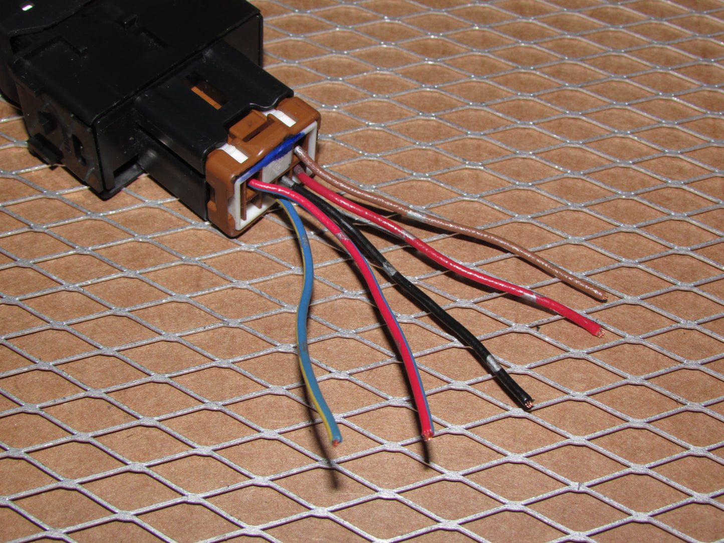04 05 06 07 Nissan Armada OEM Pedal Adjustment Switch Pigtail Harness