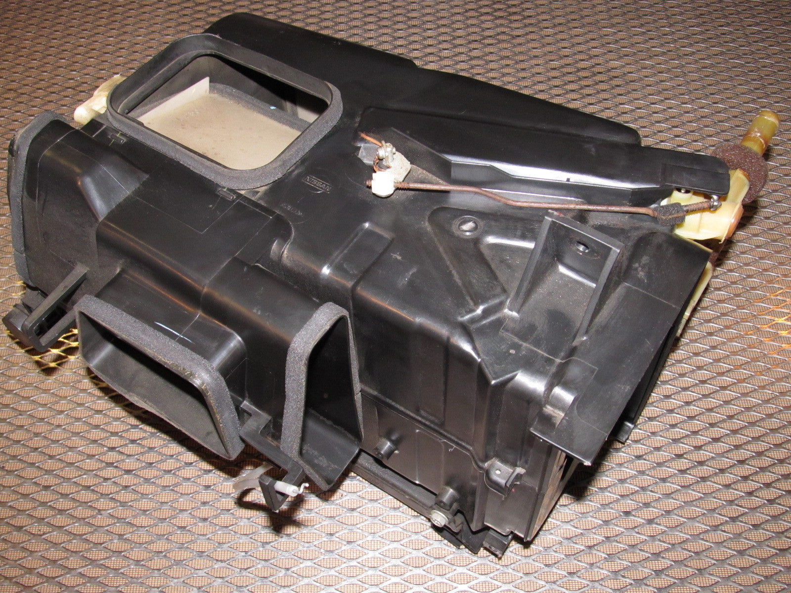 【⑨】 89 90 Nissan 240SX OEM Heater Core & Box – Autopartone