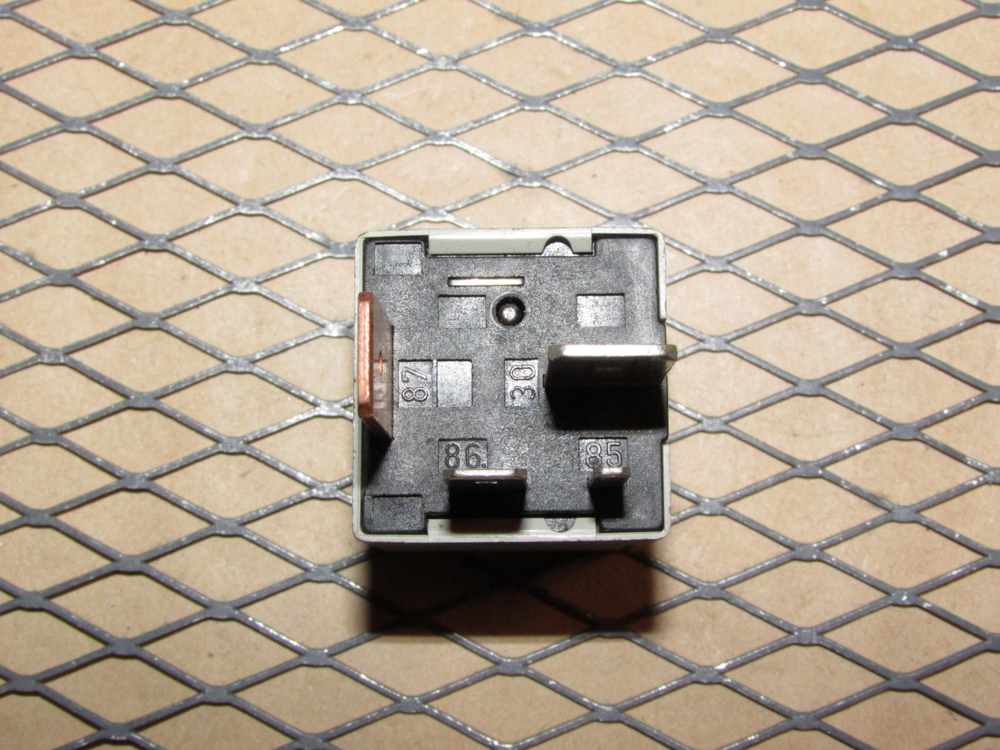 Audi & Volkswagen Relay (167) 191 906 383 C