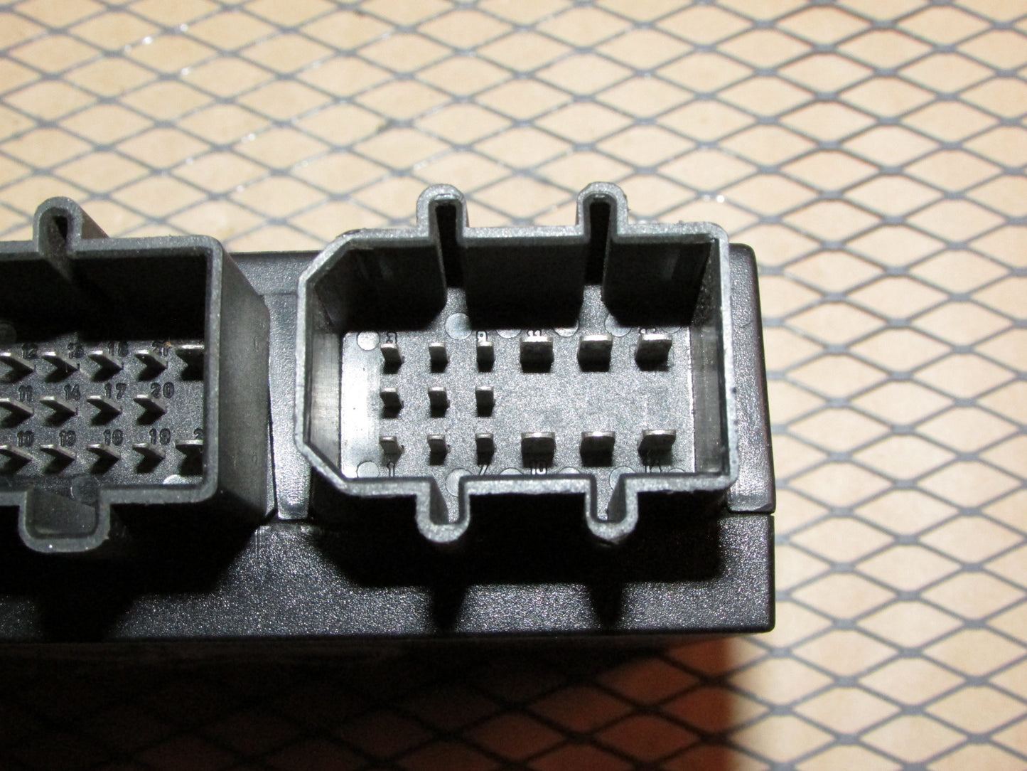 03 04 05 Volkswagen Jetta OEM CCM Comfort Control Module