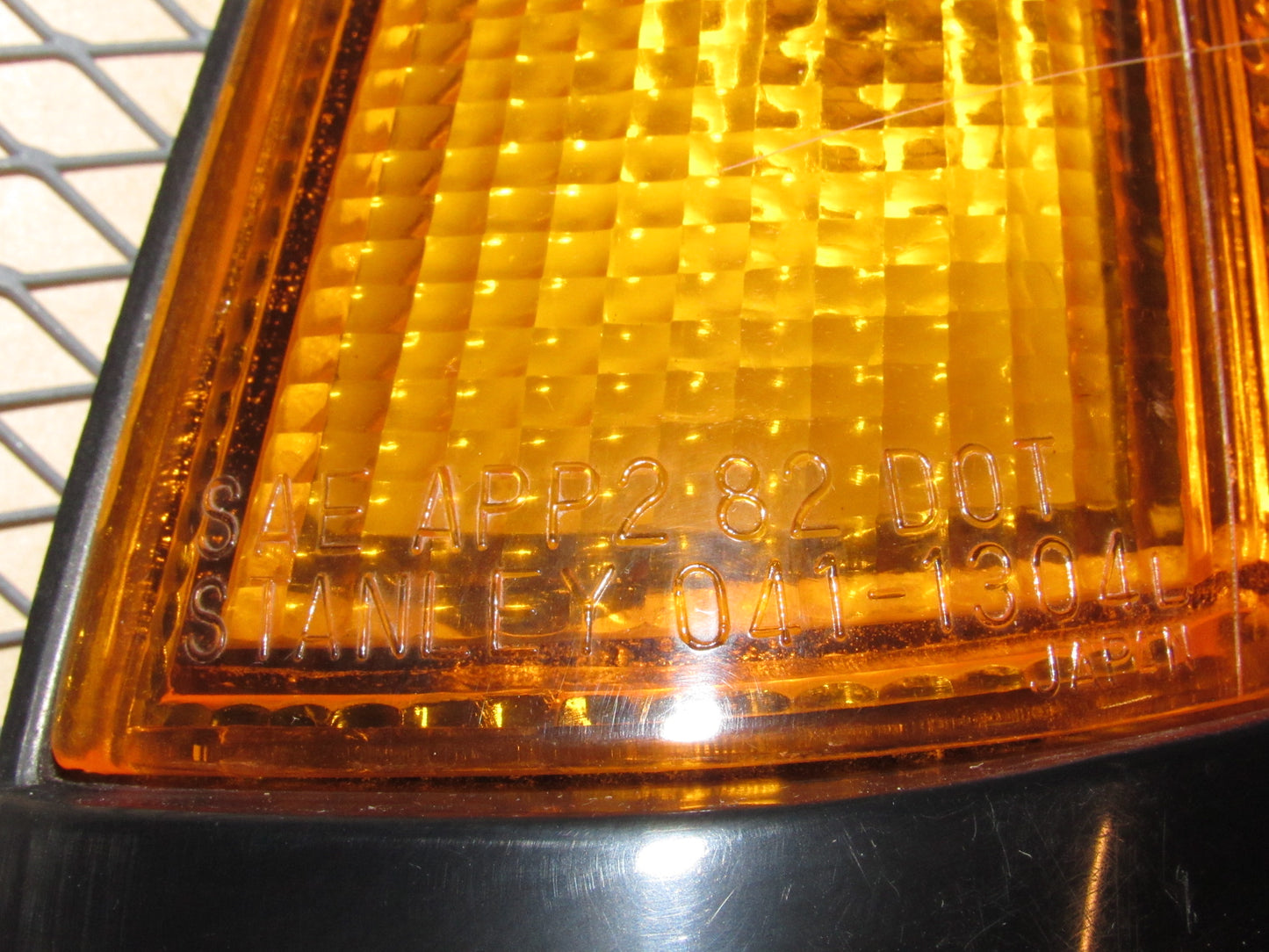 84 85 Honda Civic OEM Front Signal Corner Turn Signal Light Lamp - Left
