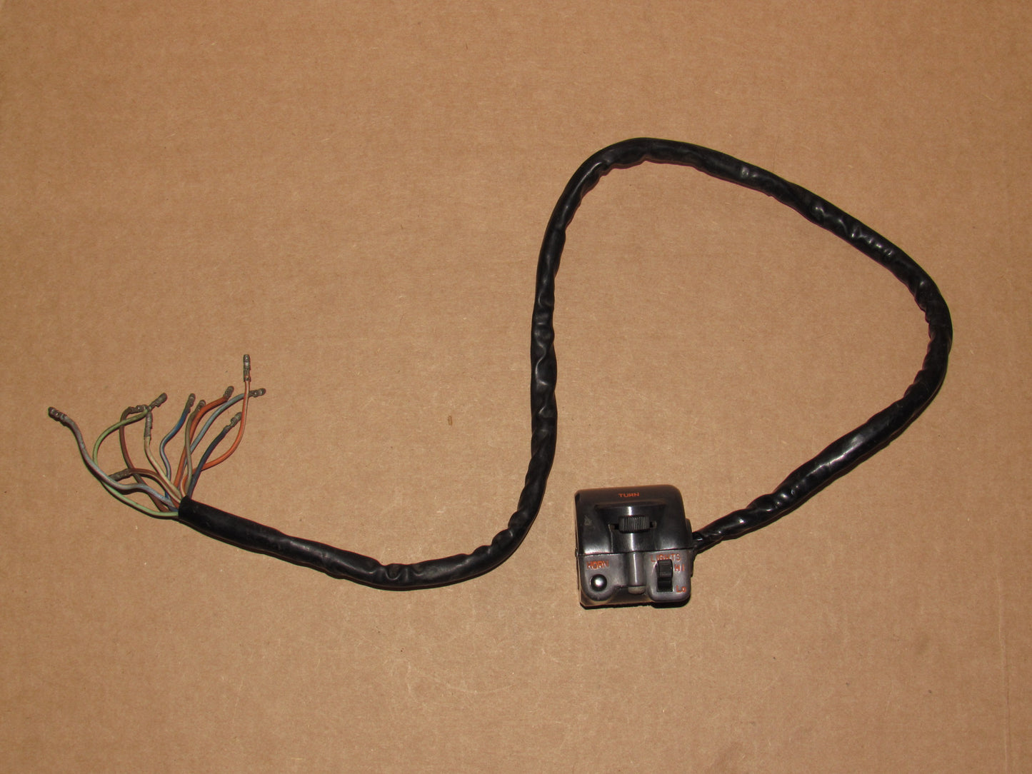 75 76 77 Honda Gold Wing GL1000 OEM Turn Signal Head Light Horn Switch