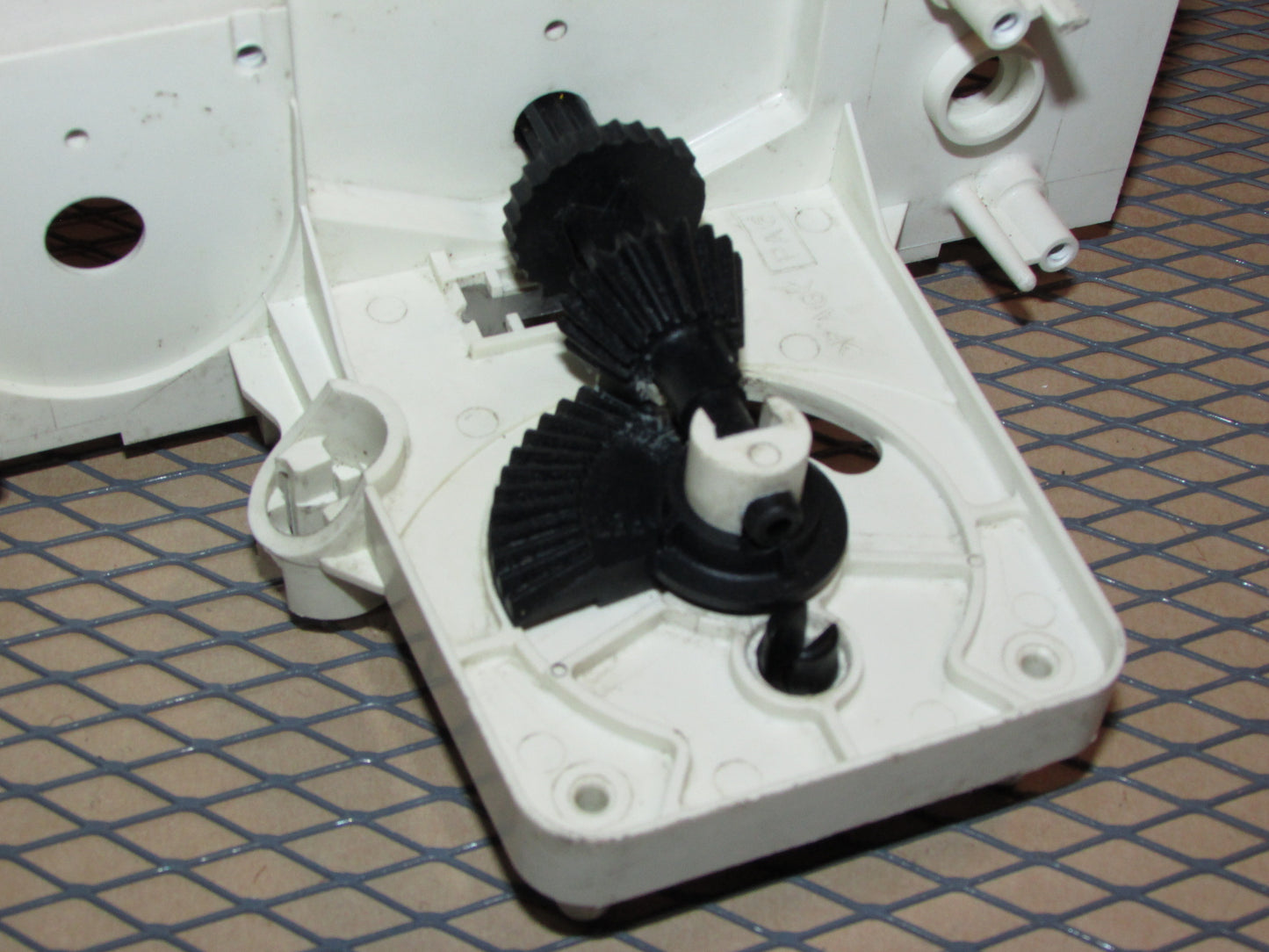 97 98 99 Toyota Camry OEM Climate Control Housing & Temperature Switch