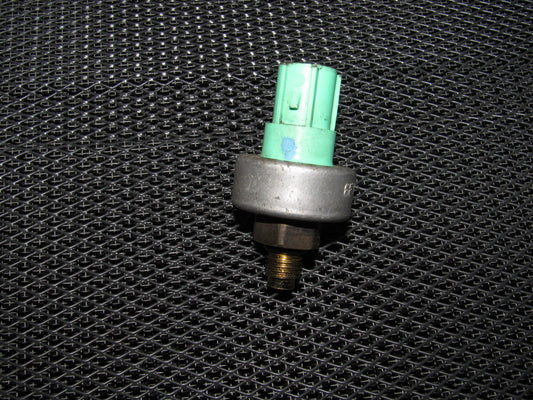 96 97 98 99 00 Honda Civic OEM Engine Oil Light Pressure Switch