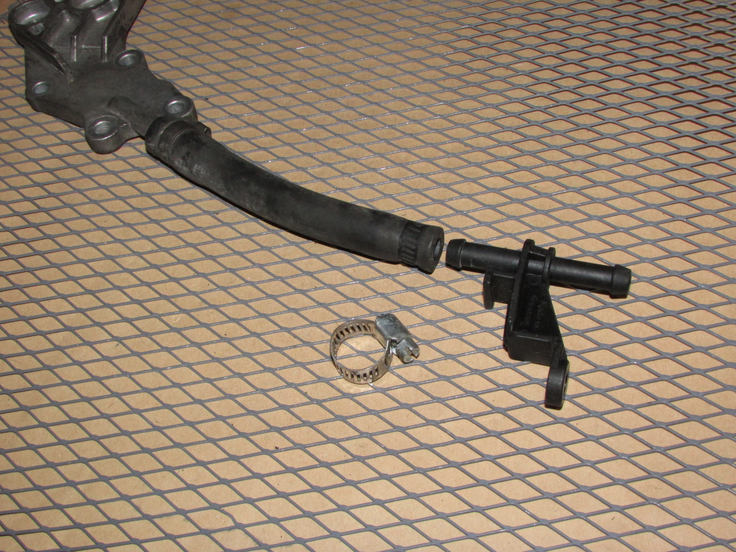99 00 01 02 Porsche 911 Carrera OEM Block Coolant Plate Plastic Fitting Connector