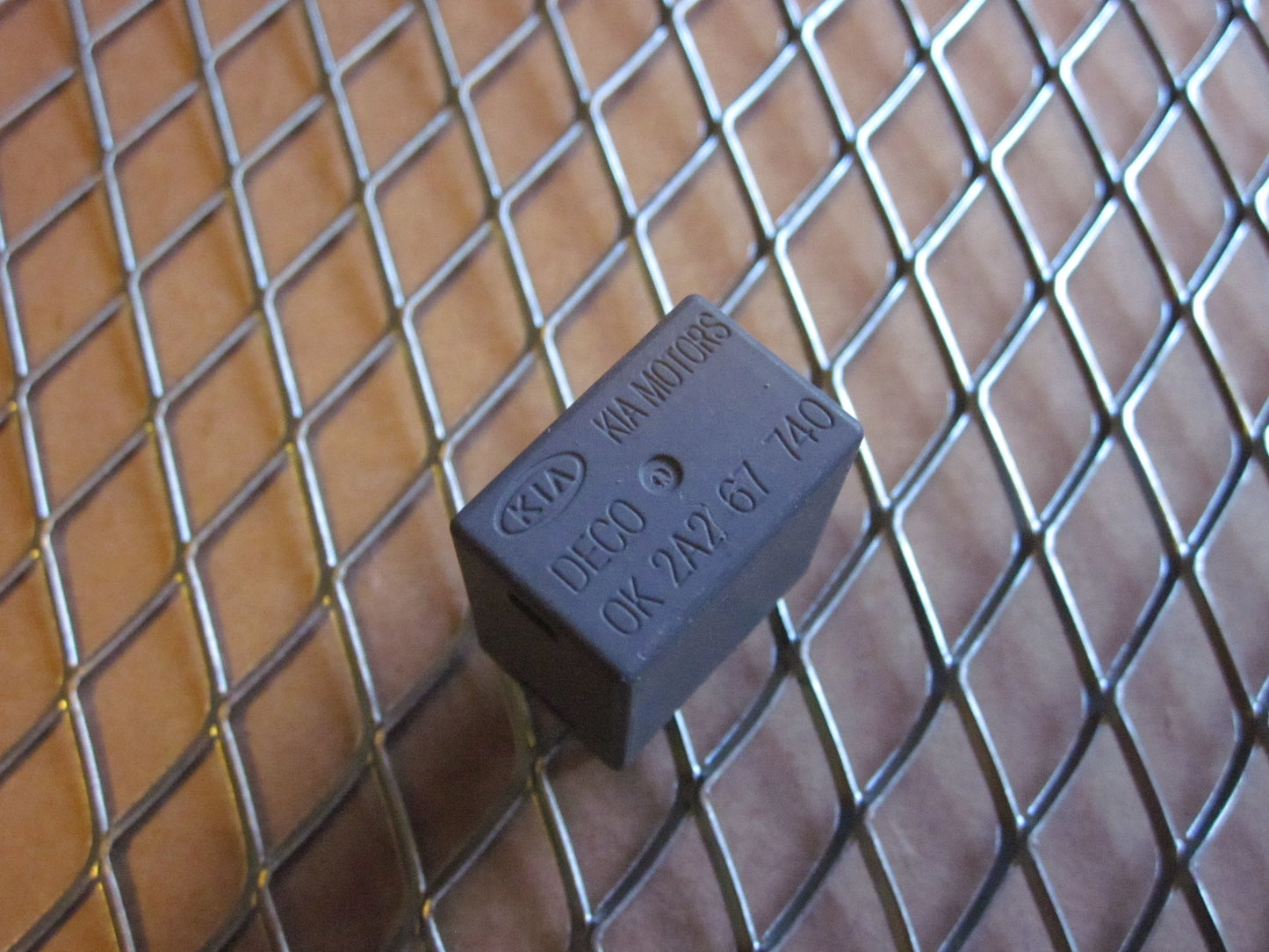 Kia Relay 0K 2A2 67 740