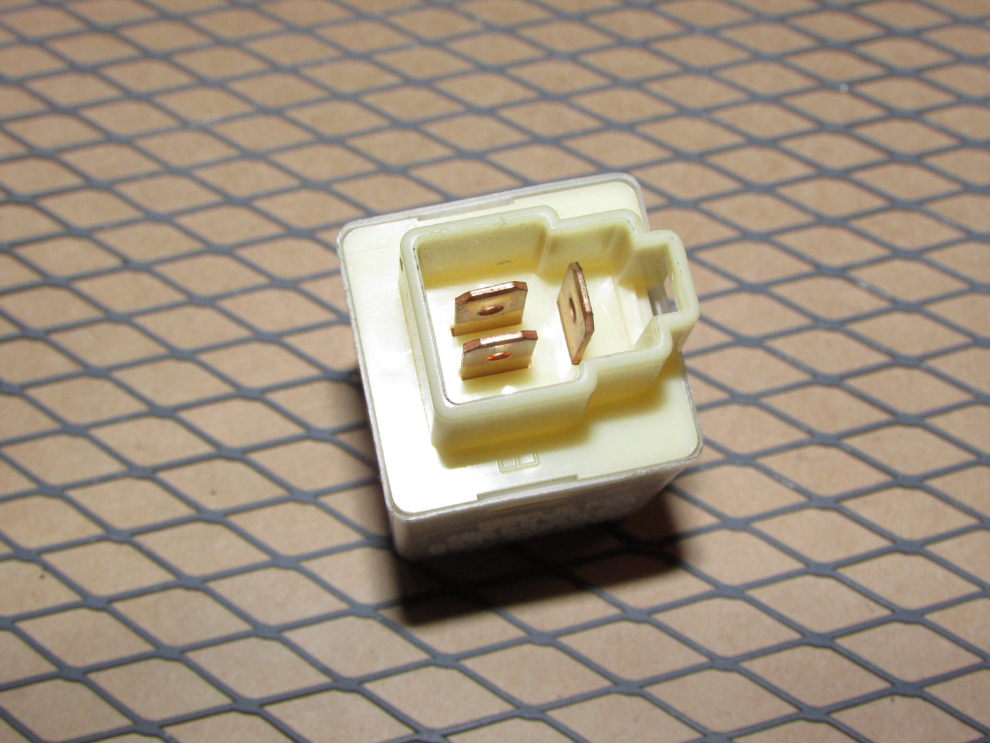 Mazda Relay Turn Signal Hazard Flasher Relay BG1P 66 830