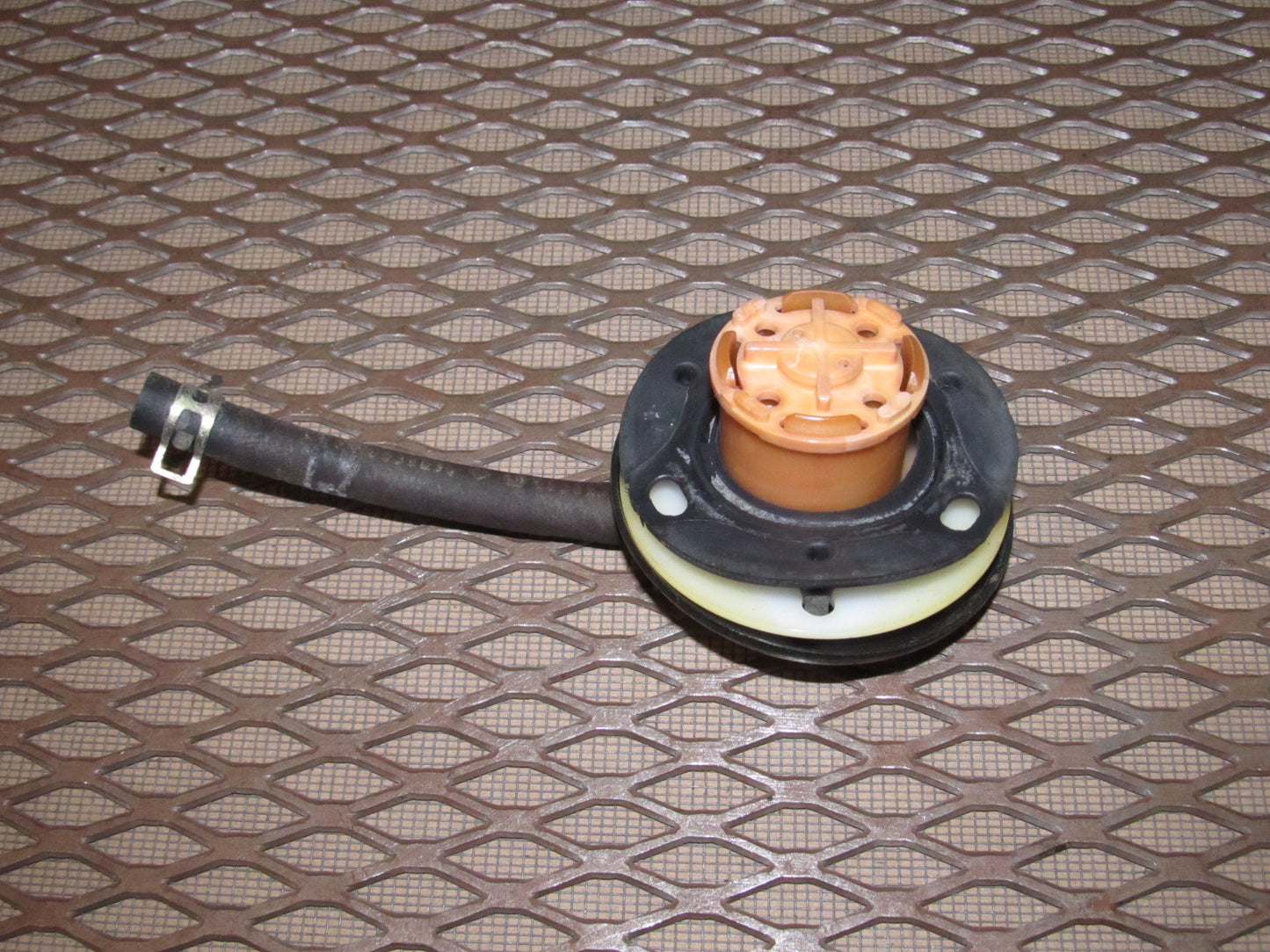 94 95 96 97 Mitsubishi 3000GT NA OEM Gas Tank Evap Valve