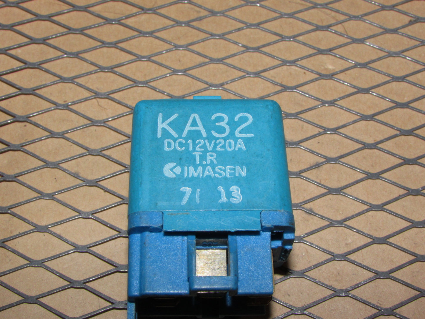 Mazda Relay KA32 / DC12V20A