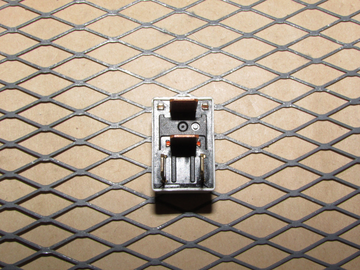 Universal Relay 12V Relay - 4 Prongs