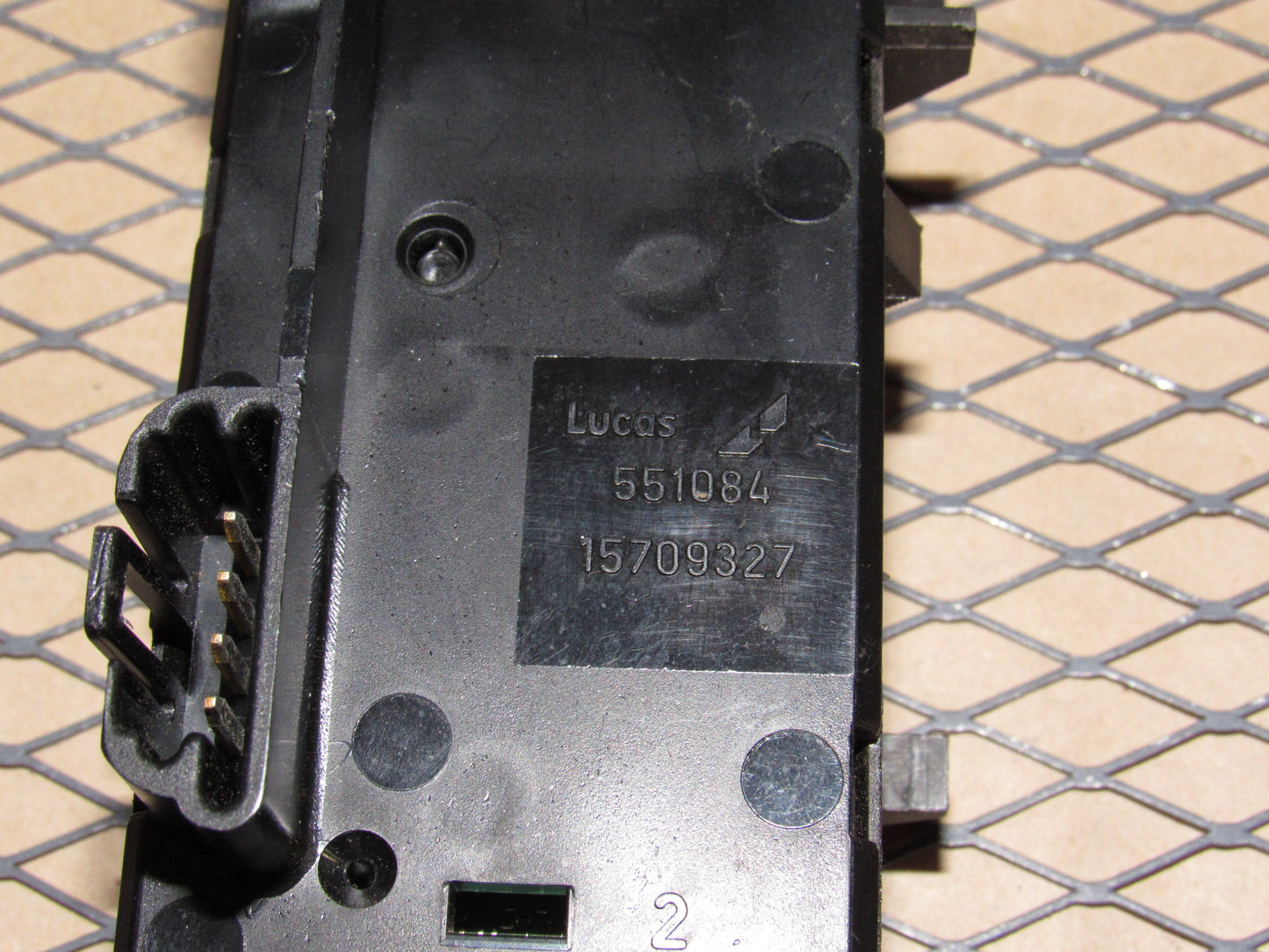 00 01 02 Chevrolet Tahoe OEM Auto 4WD 2WD Transfer Case Switch