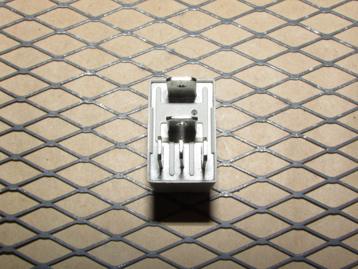 Universal Relay S03 SH111G - 5 Prongs