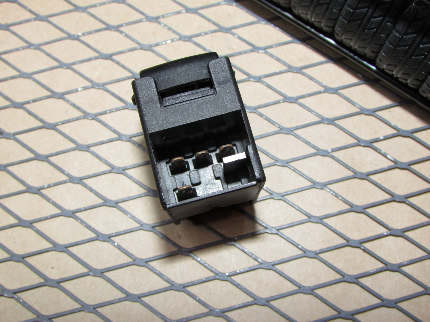 99 00 01 02 03 04 05 Volkswagen Jetta OEM Front Rear Window Switch