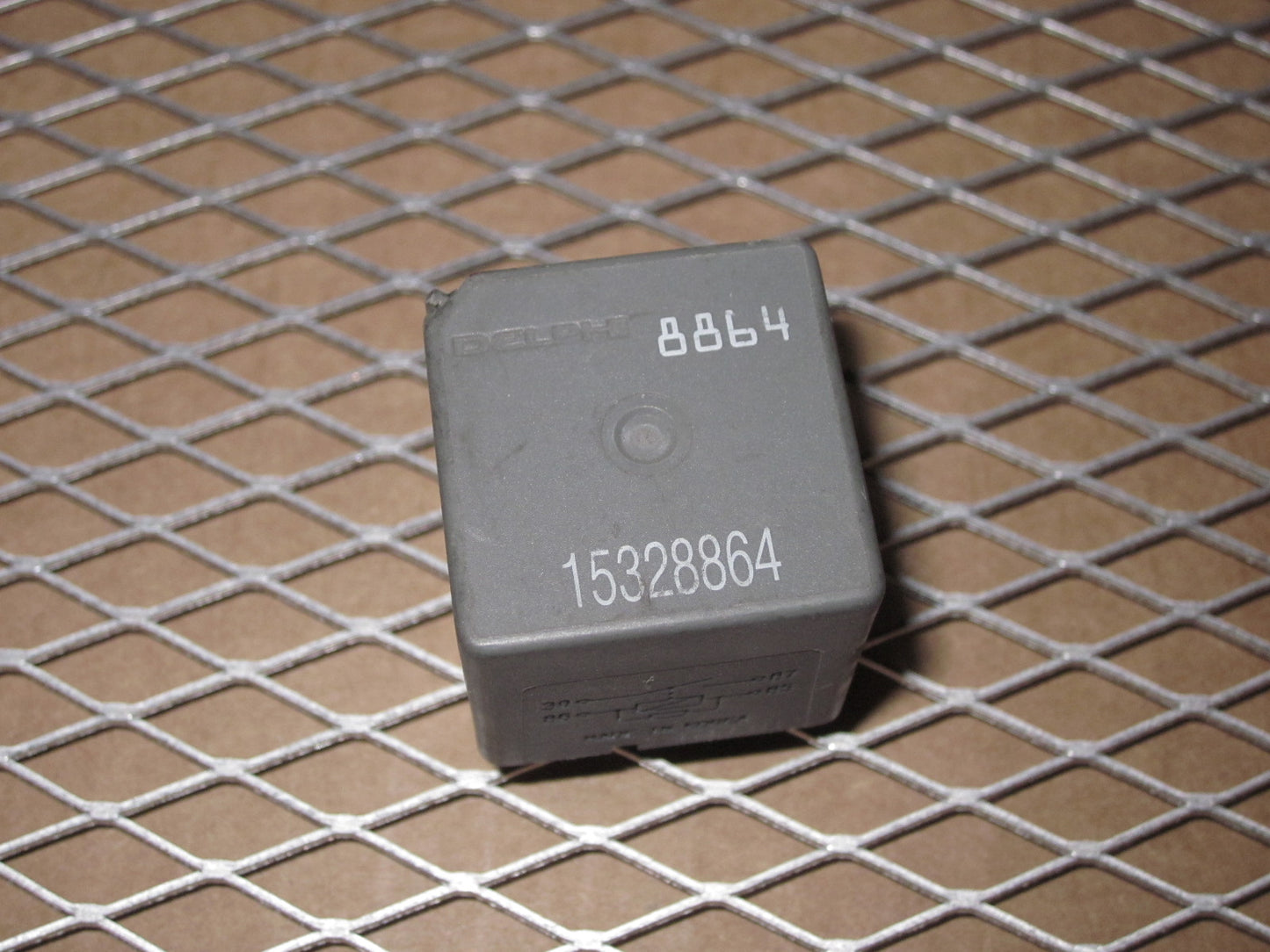 GM Relay 8864 / 15328864