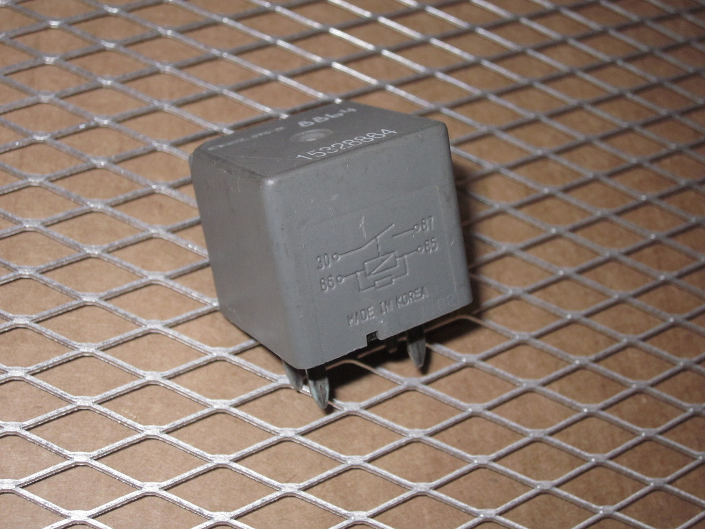 GM Relay 8864 / 15328864