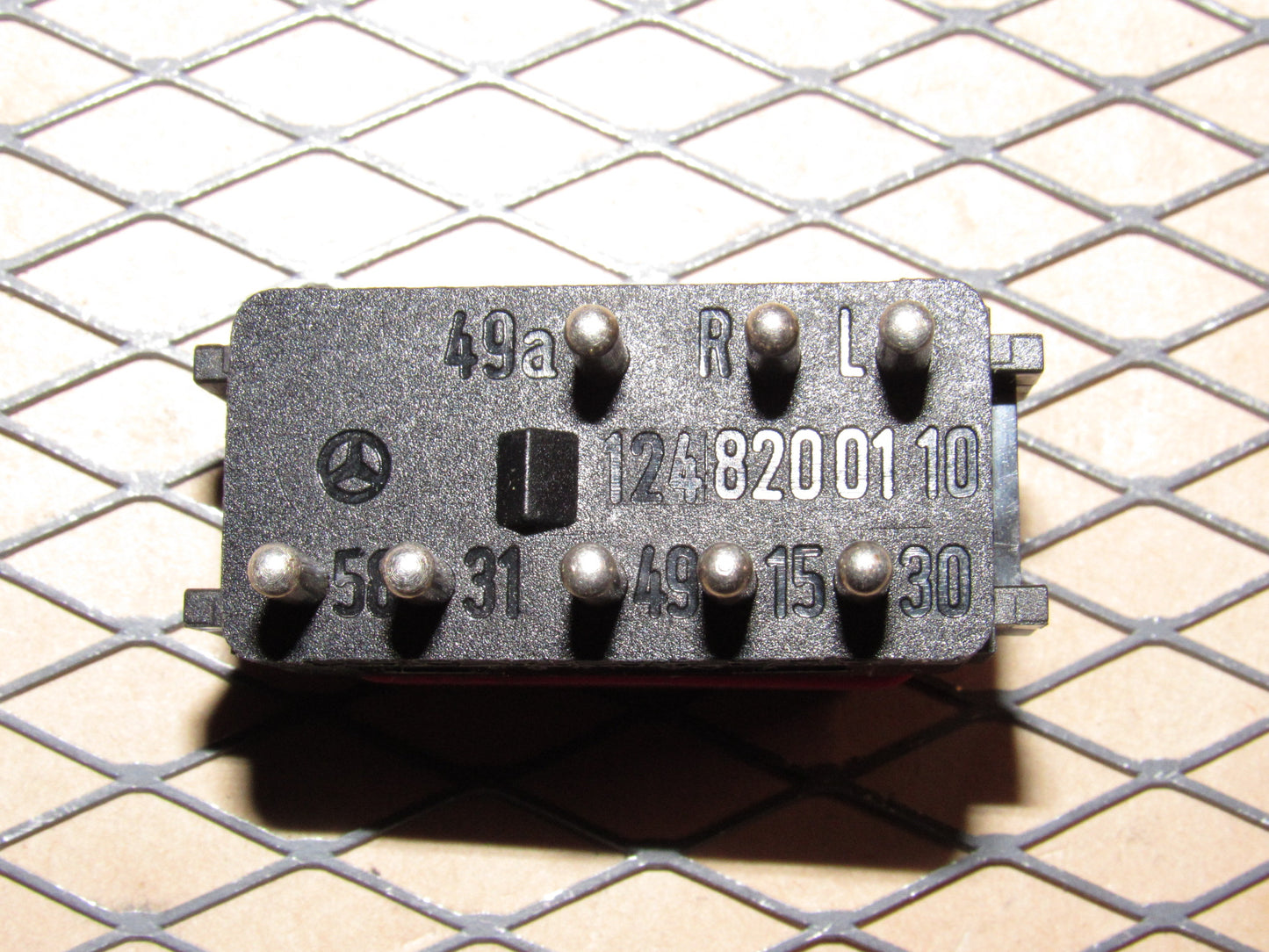 88 89 90 91 92 93 Mercedes Benz 300TE OEM Flasher Hazard Light Switch