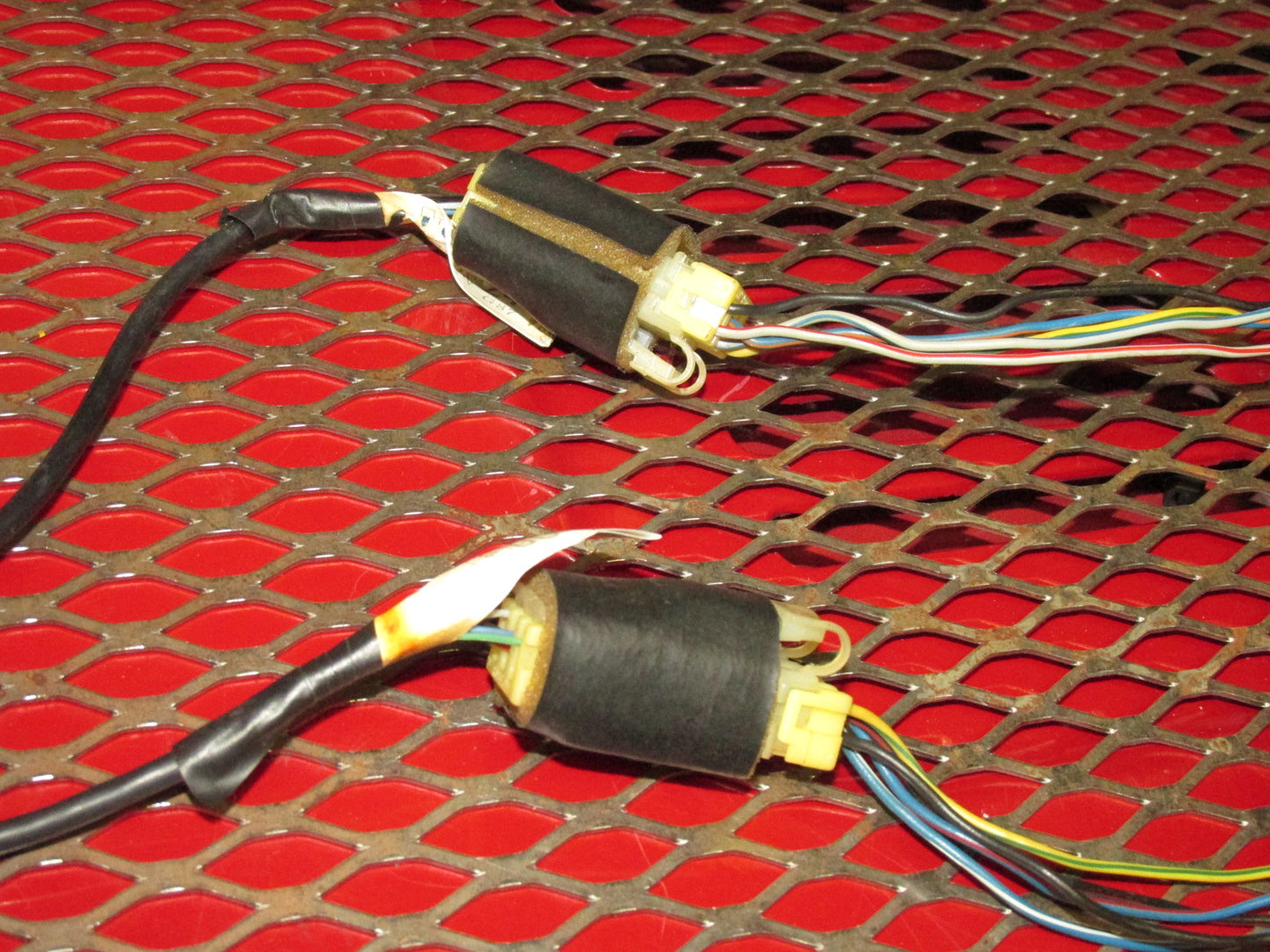 87 88 89 Nissan 300zx OEM Rear Shock Wiring Harness Plug Connector