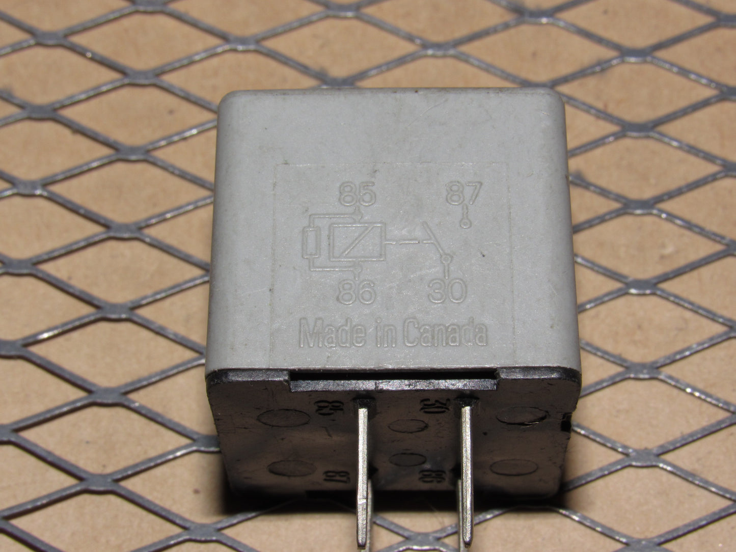 GM Relay 12135034 / GM ABS VI