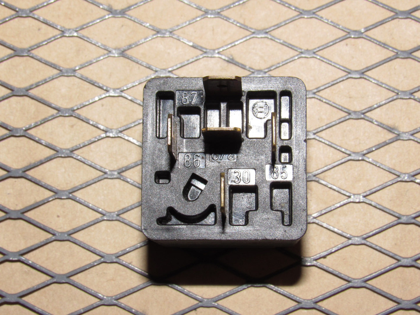 Saab Relay 0 332 209 159