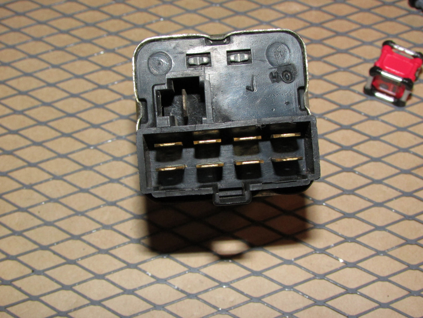 81 82 83 84 85 Mazda RX7 OEM Auto Power Antenna Relay - FA0167740