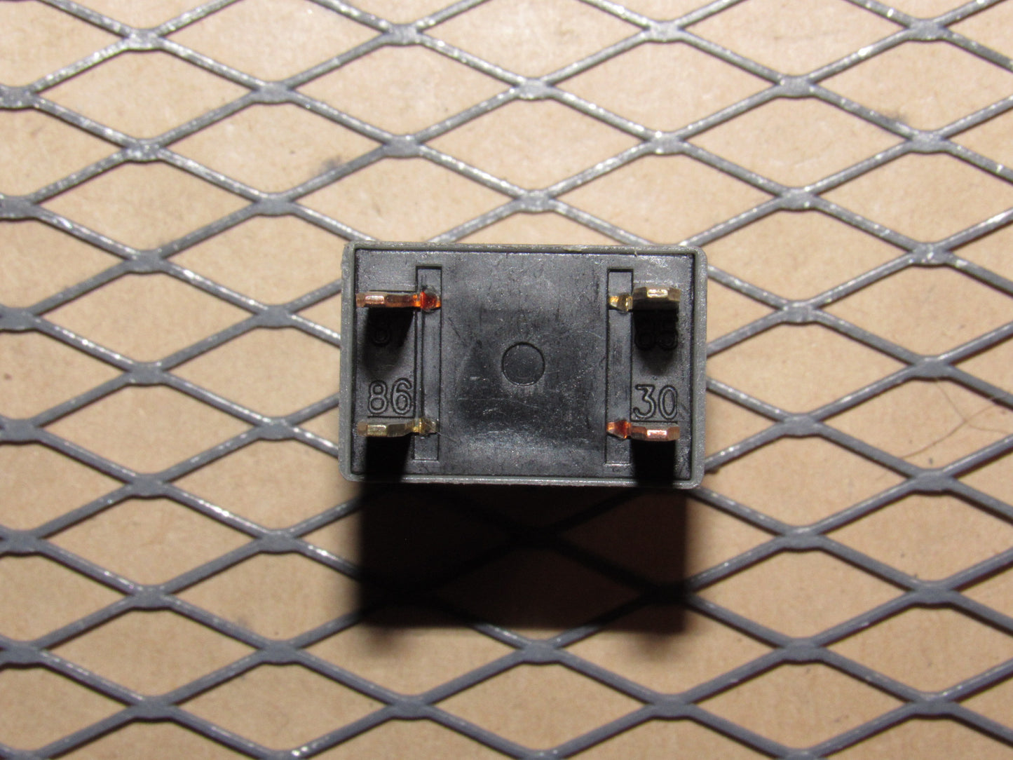 Kia Relay 0K 2A2 67 740