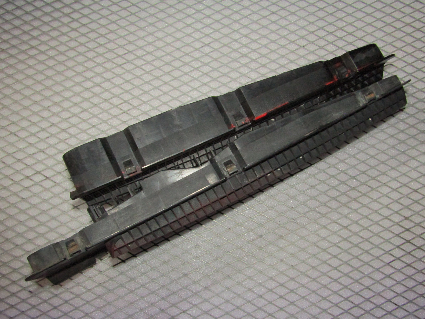 94 95 96 Mitsubishi 3000GT OEM Exterior Wiper Drain Cowl Vent