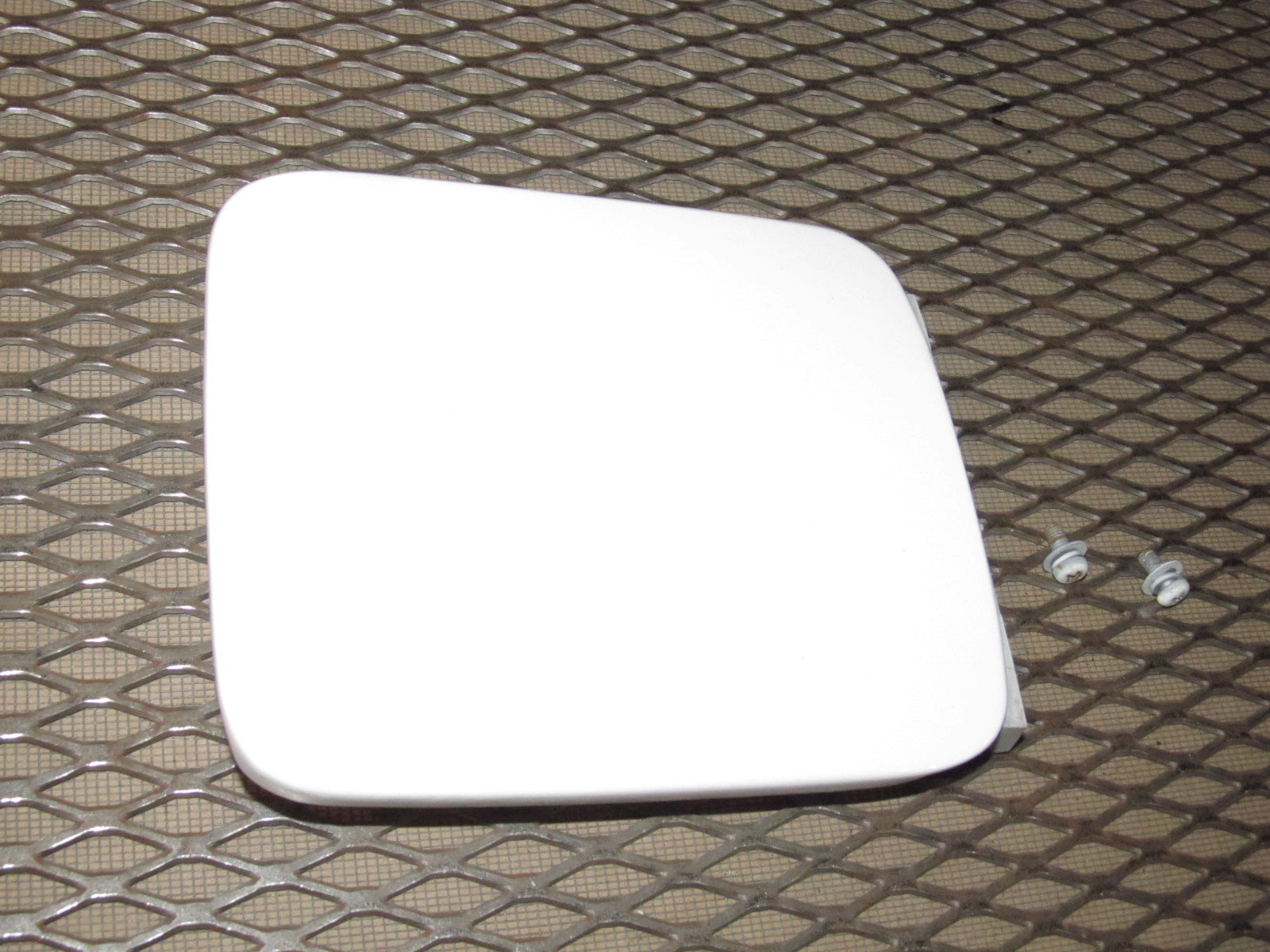 90-96 Nissan 300zx OEM Gas Fuel Door Cover – Autopartone