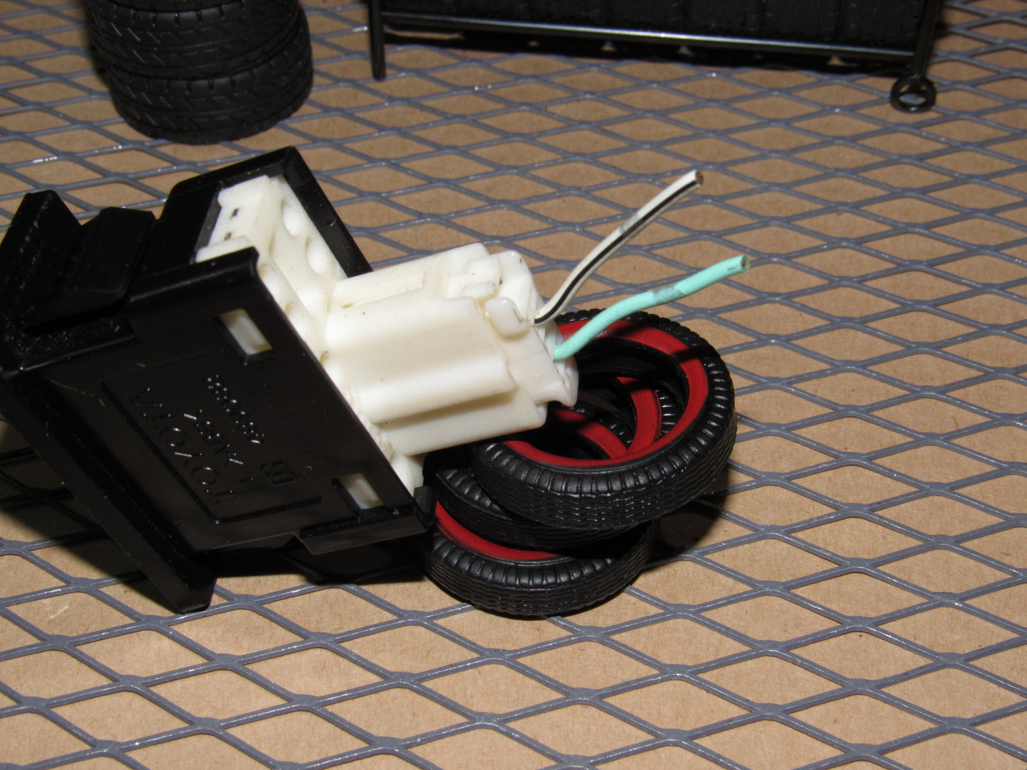 99 00 01 02 03 Lexus RX300 OEM Dash Anti Theft Alarm Security Light Pigtail Harness