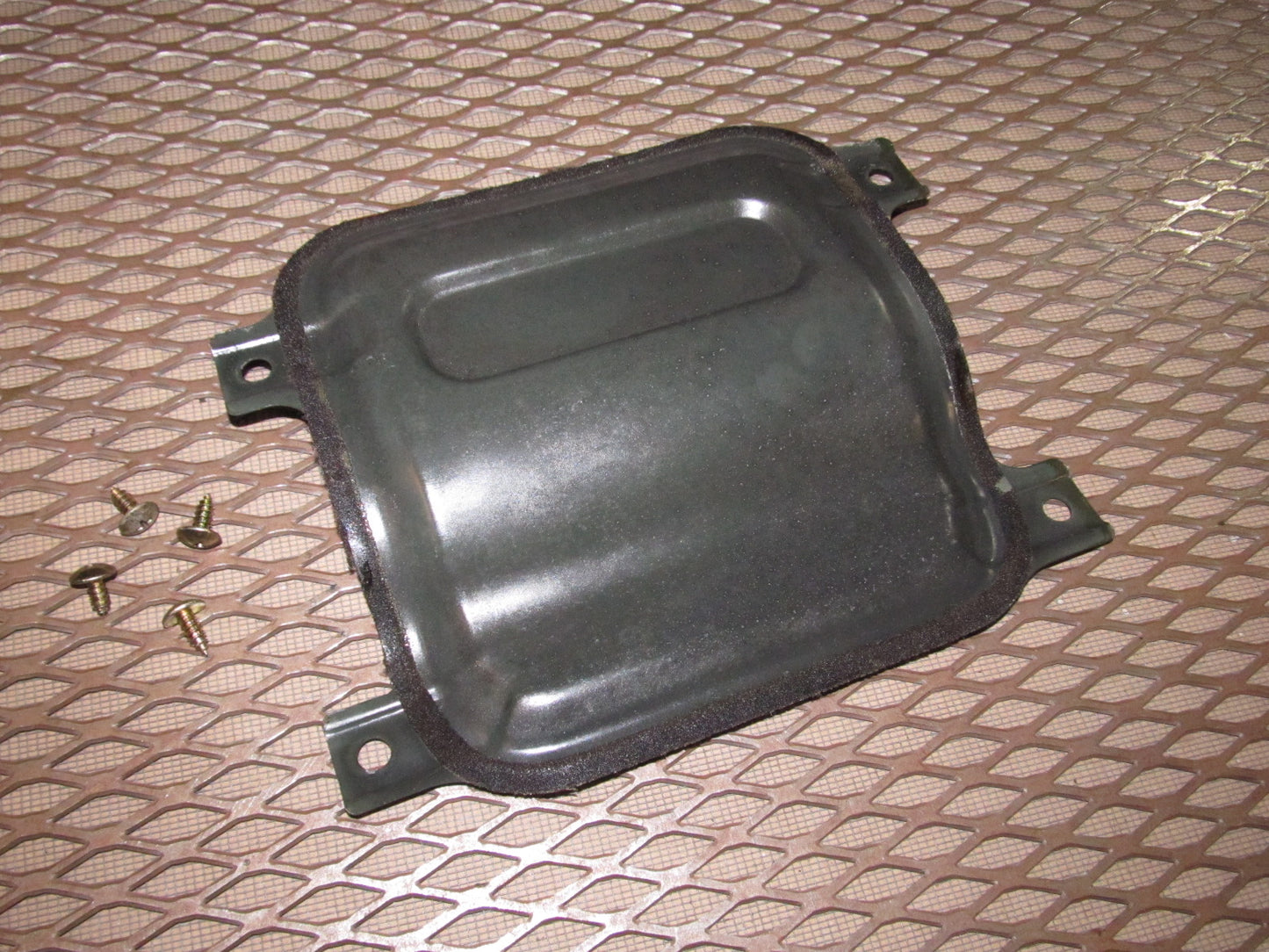 94 95 96 97 Mitsubishi 3000GT OEM Fuel Pump Access Cover