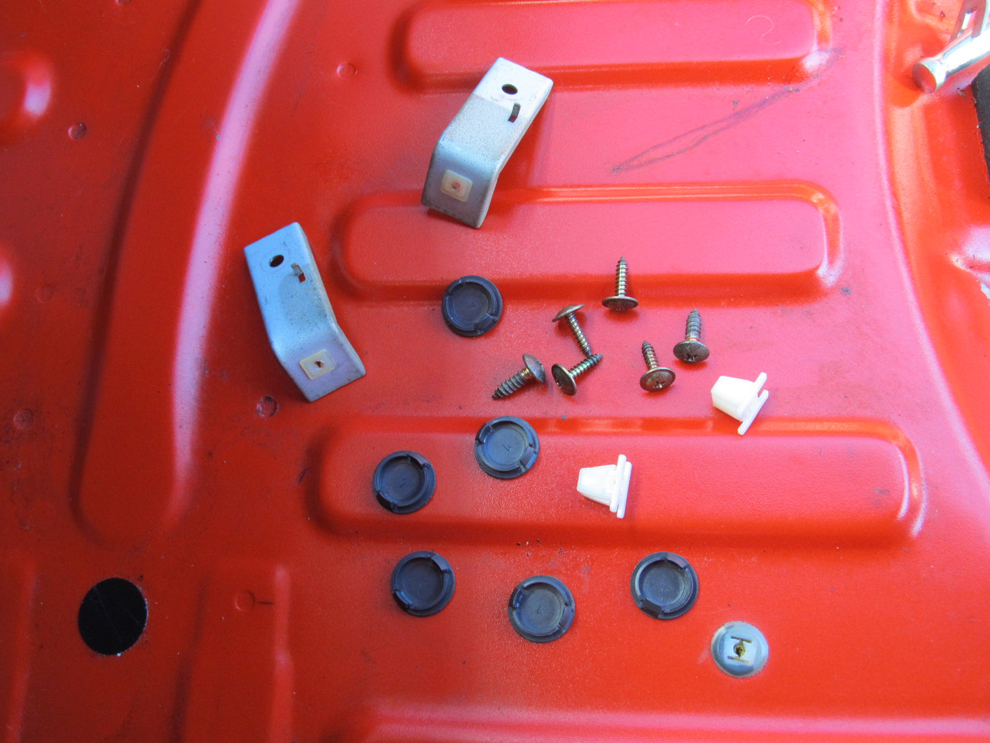 94 95 96 97 Mitsubishi 3000GT OEM Trunk Latch Tail Light Cover Bracket & Filler Cap