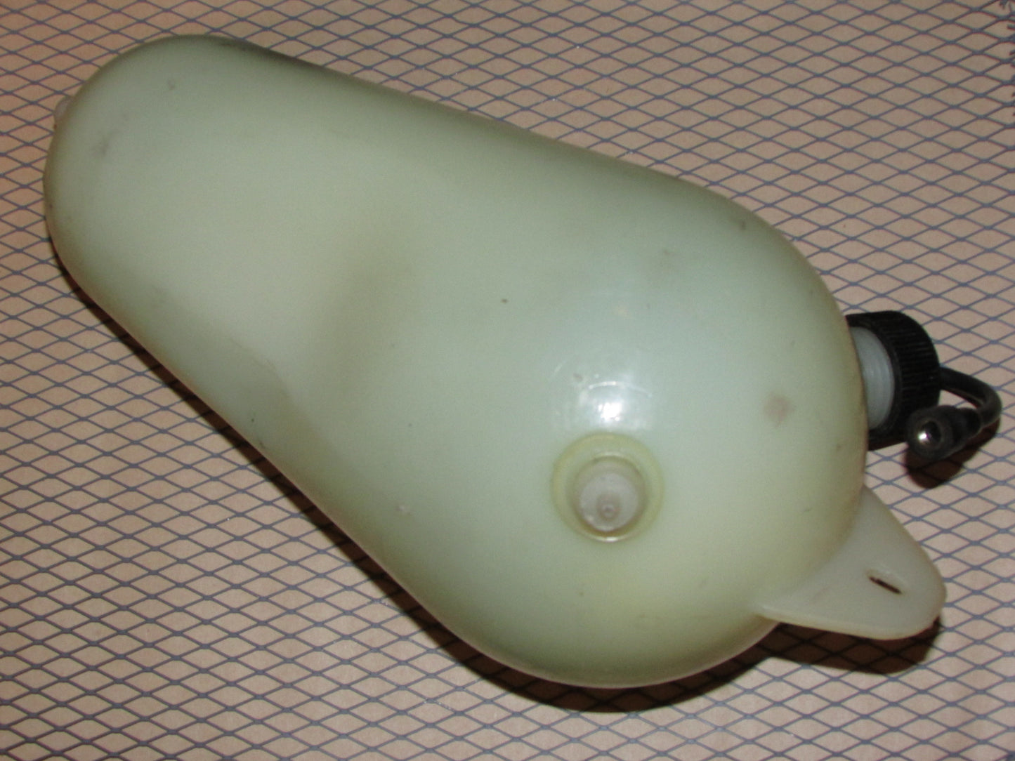 70 71 72 73 74 75 76 Porsche 914 OEM Windshield Wiper Washer Reservoir Tank