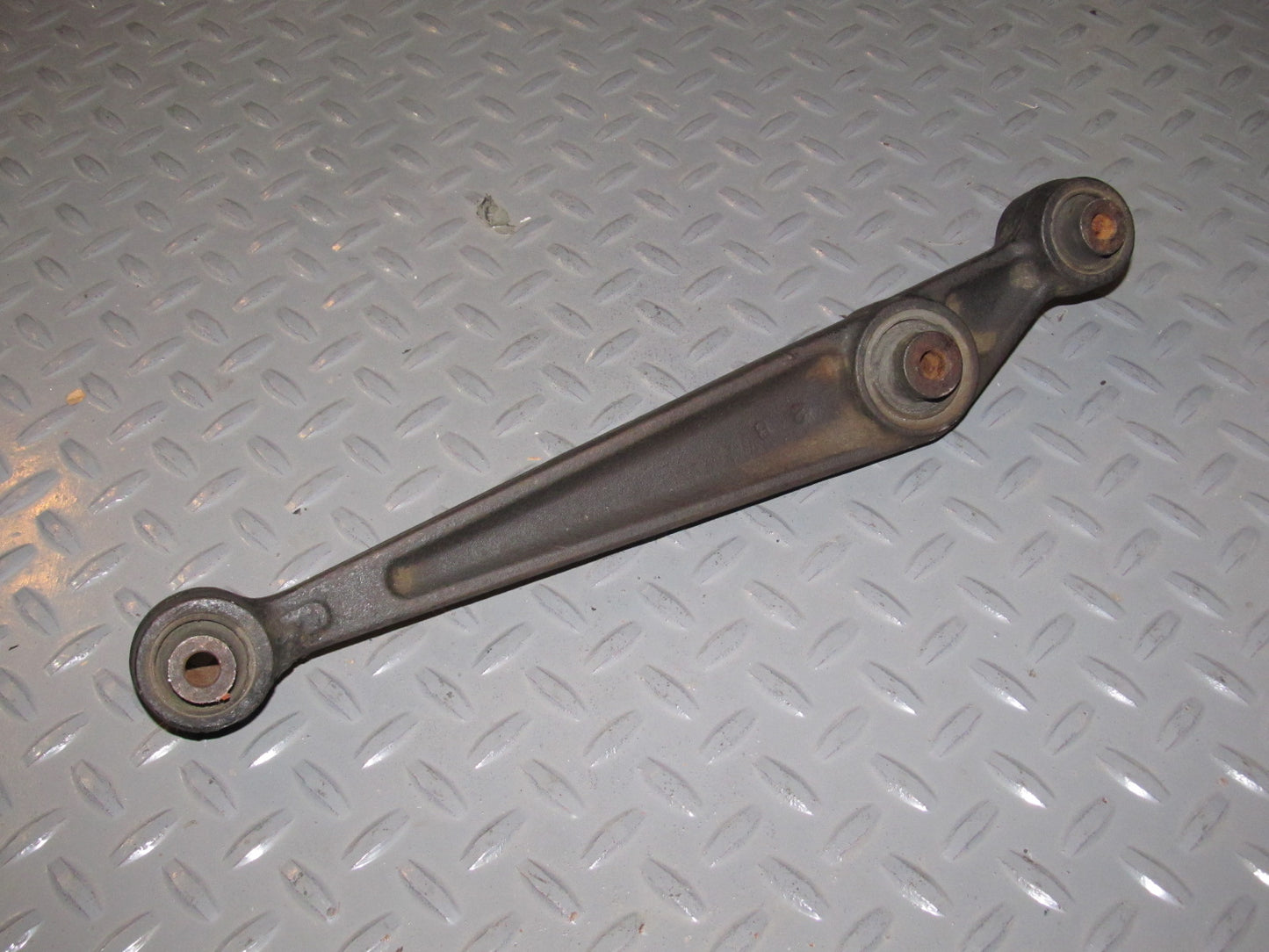 92 93 94 95 Honda Civic Rear Lower Control Arm - Right