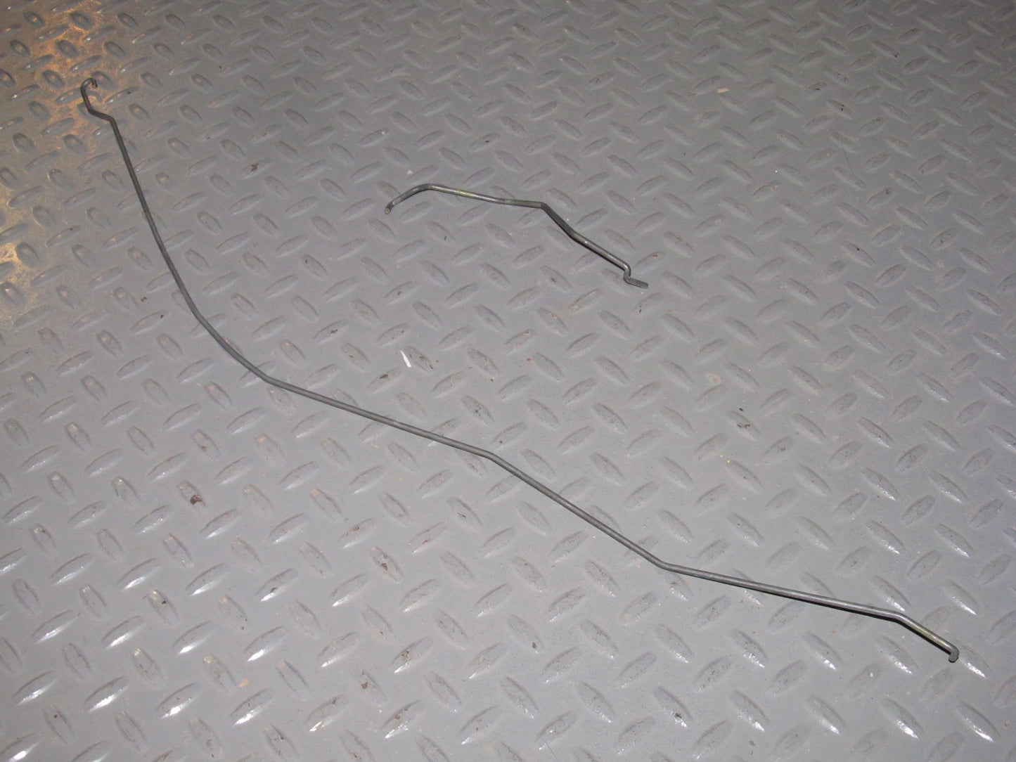 92 93 94 95 Honda Civic Front Door Handle Latch Linkage Rod - Right
