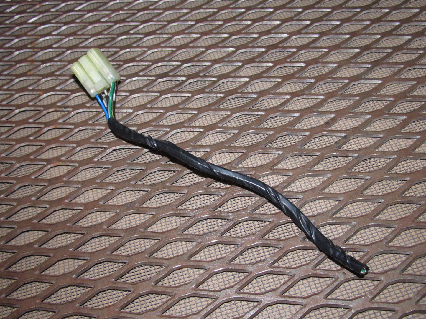 94 95 96 97 Mitsubishi 3000GT OEM Cruise Control On Off Switch Pigtail Harness
