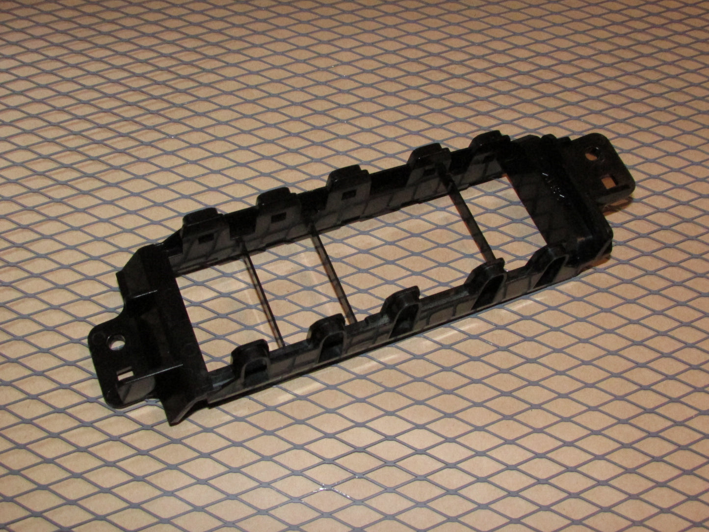 06-10 Infiniti M35 M45 OEM Power Mirror & Dimmer Switch Holder Bezel Trim