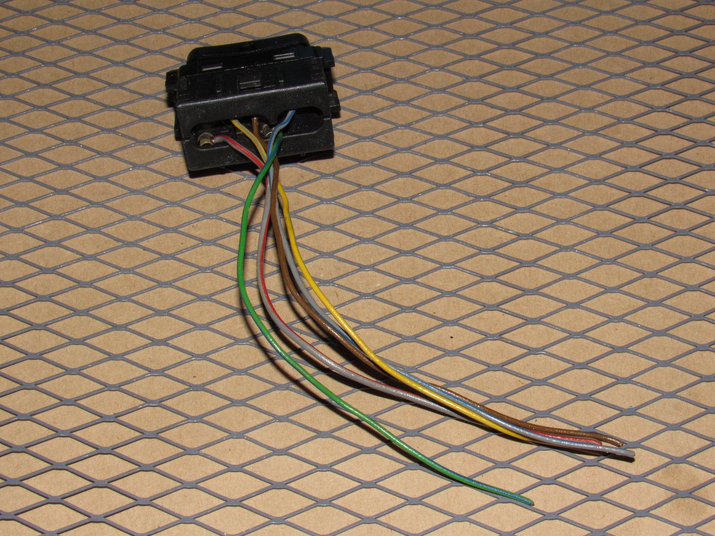 94 95 Mercedes S600 OEM Climate Control Activated Air Carbon Switch Pigtail Harness