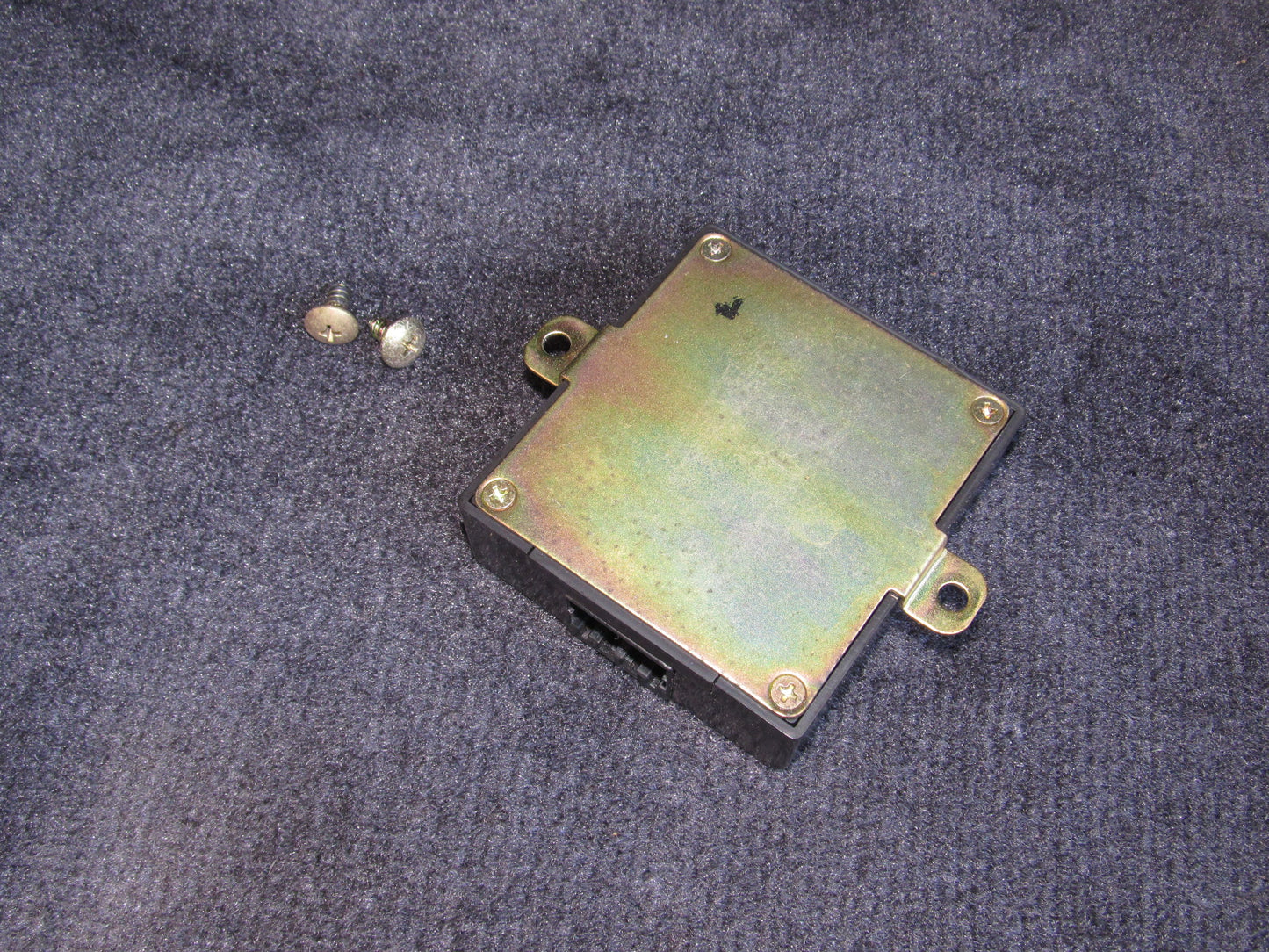 94 95 96 97 Mitsubishi 3000GT OEM A/C Control Comp - MB897122