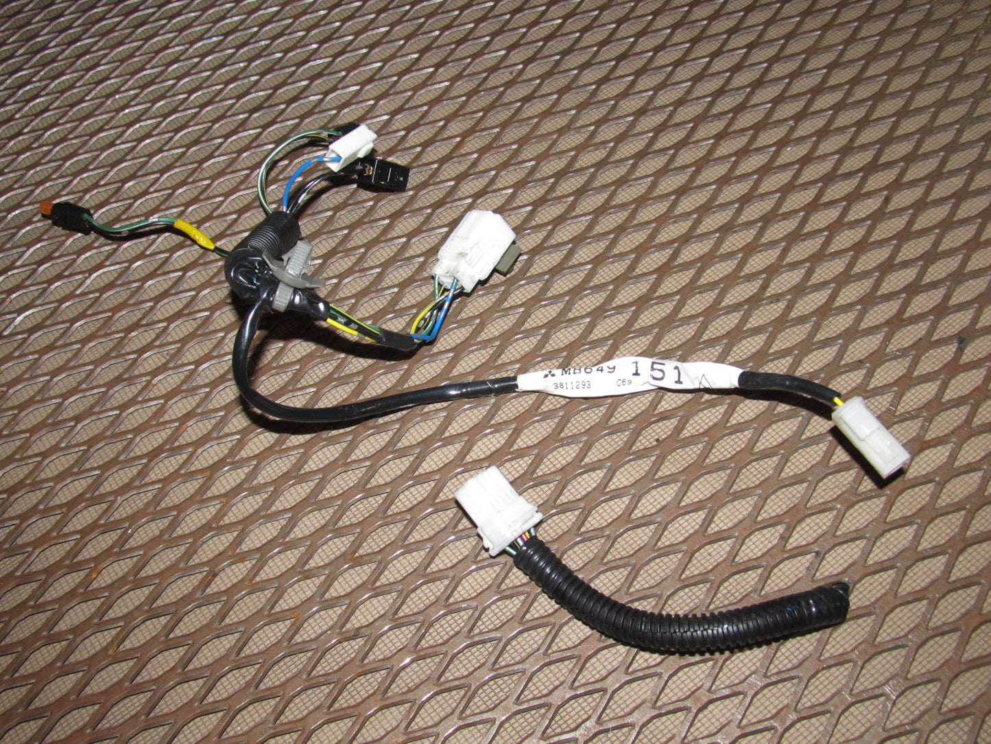 94 95 96 97 Mitsubishi 3000GT OEM 12 Volt Lighter Socket Wiring Harness & Light