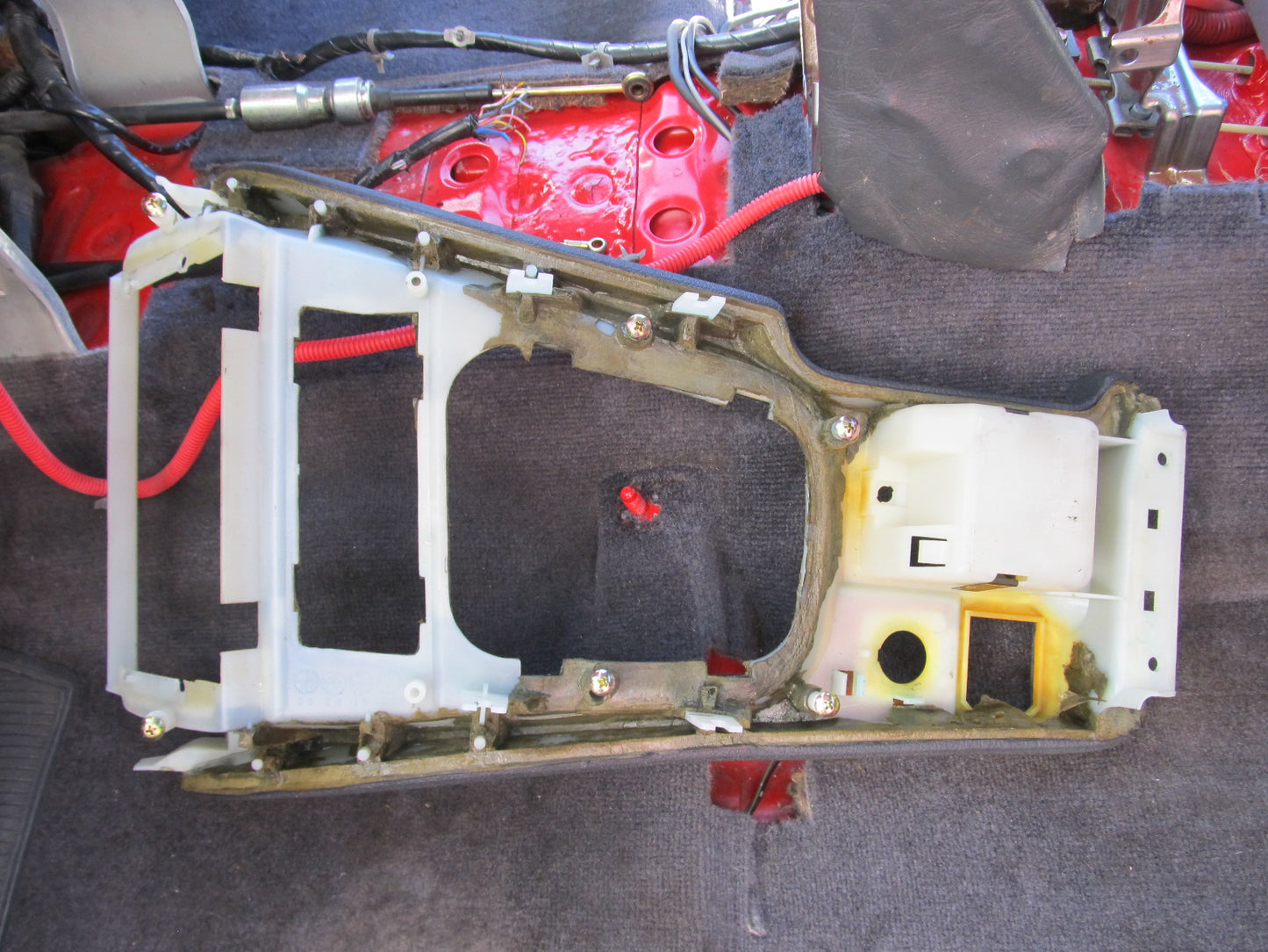 94 95 96 97 Mitsubishi 3000GT OEM A/T Console Shifter Panel