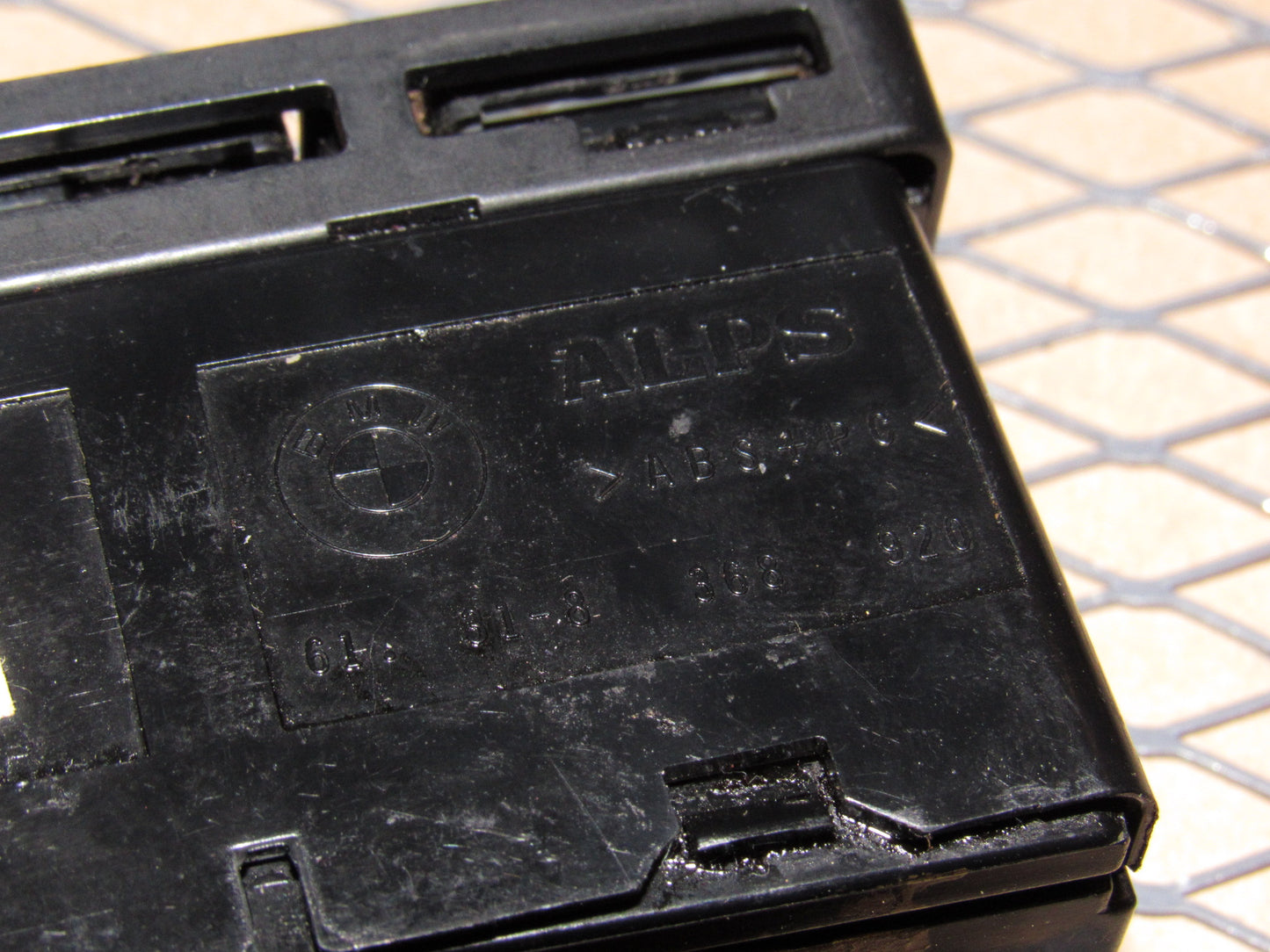 00 01 02 03 04 05 06 BMW X5 OEM Hazard & Central Door Lock Switch