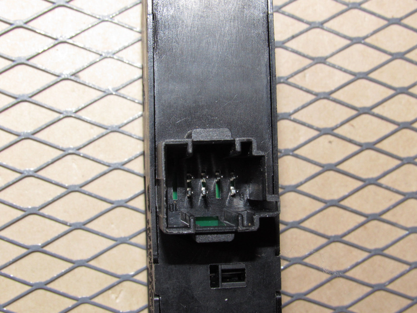 99 00 BMW 328i OEM Front Master Window Switch - Left