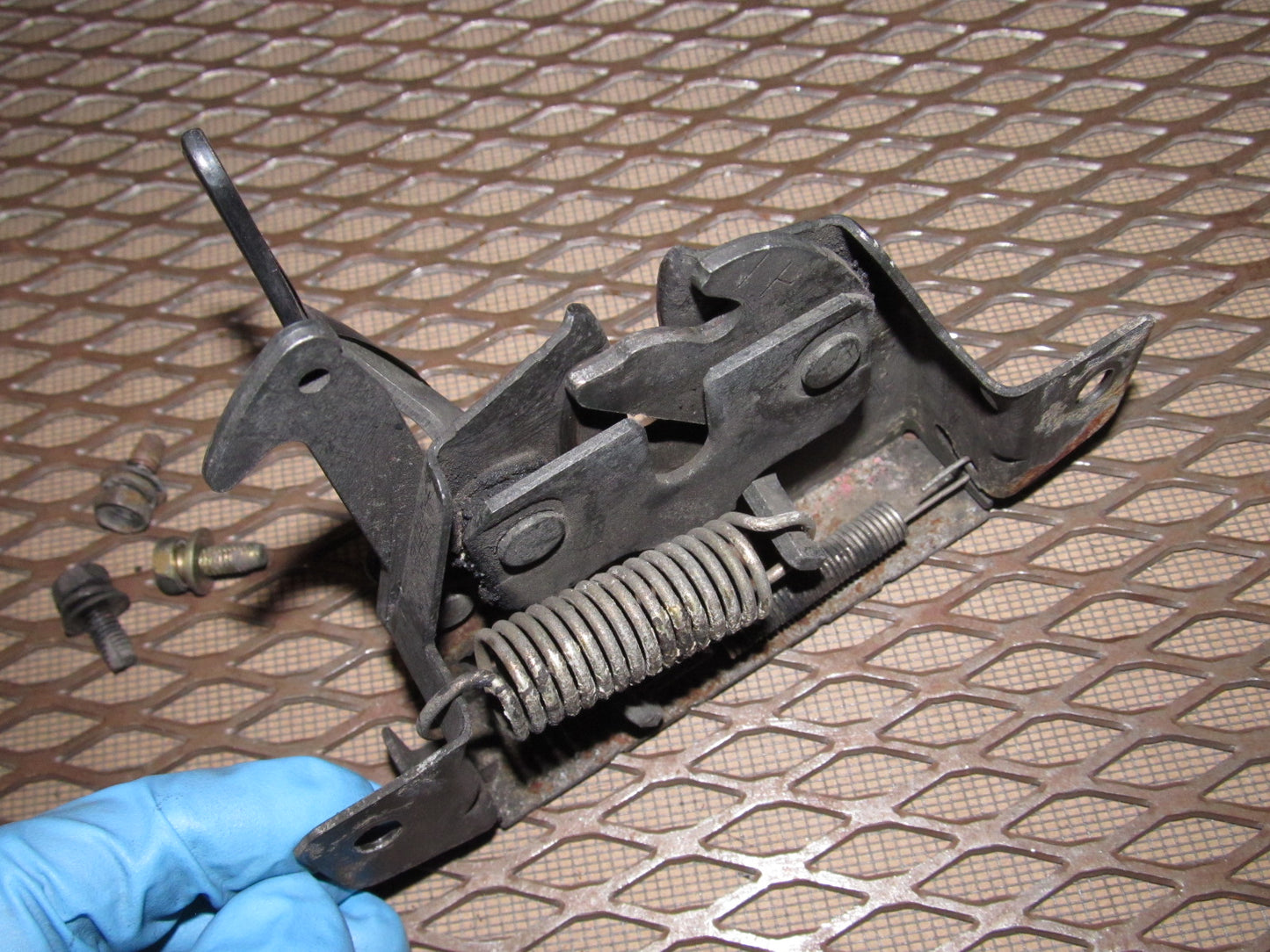 94 95 96 97 Mitsubishi 3000GT OEM Hood Latch