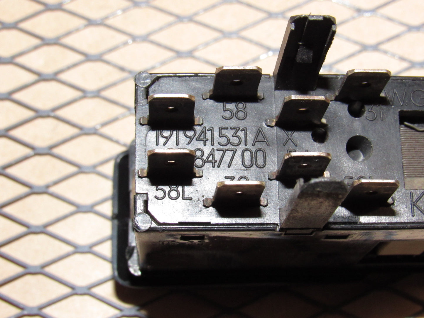 85 86 Volkswagen Golf OEM Headlight & Dash illumination Dimmer Light Switch